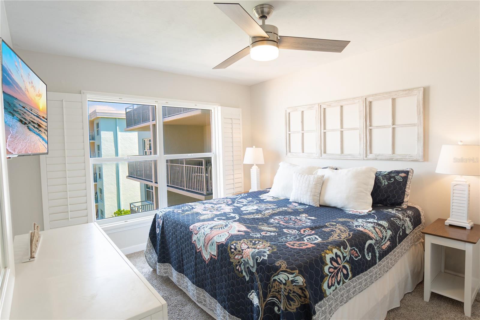 Image 12 of 25 For 4151 Atlantic Avenue 414