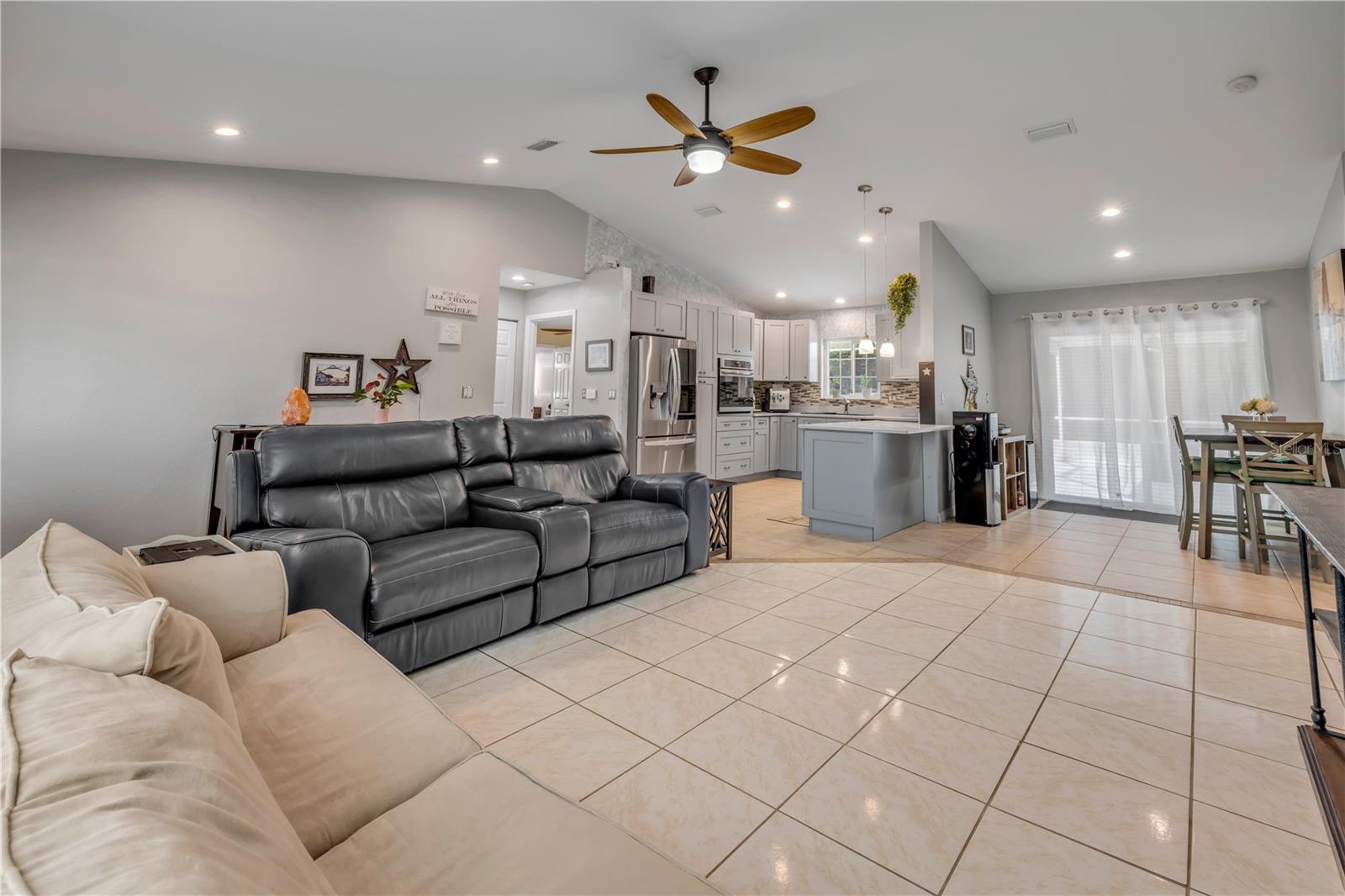 Image 12 of 49 For 995 16th Street