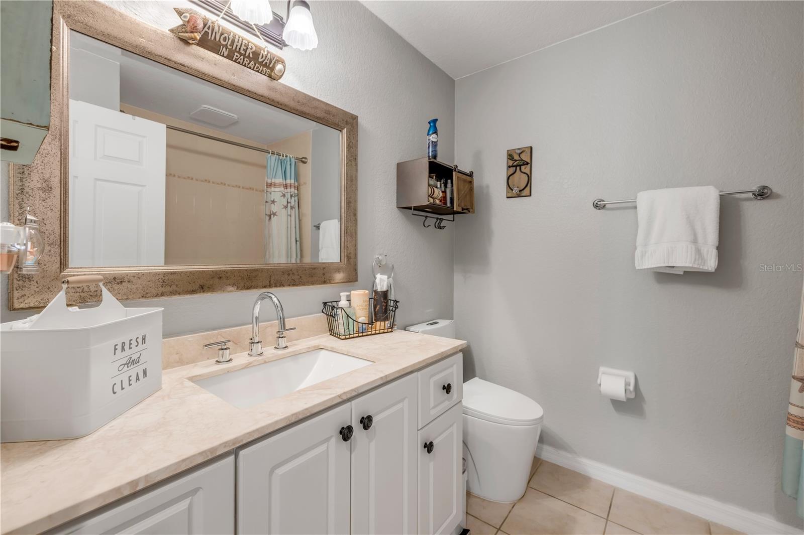 Image 23 of 49 For 995 16th Street