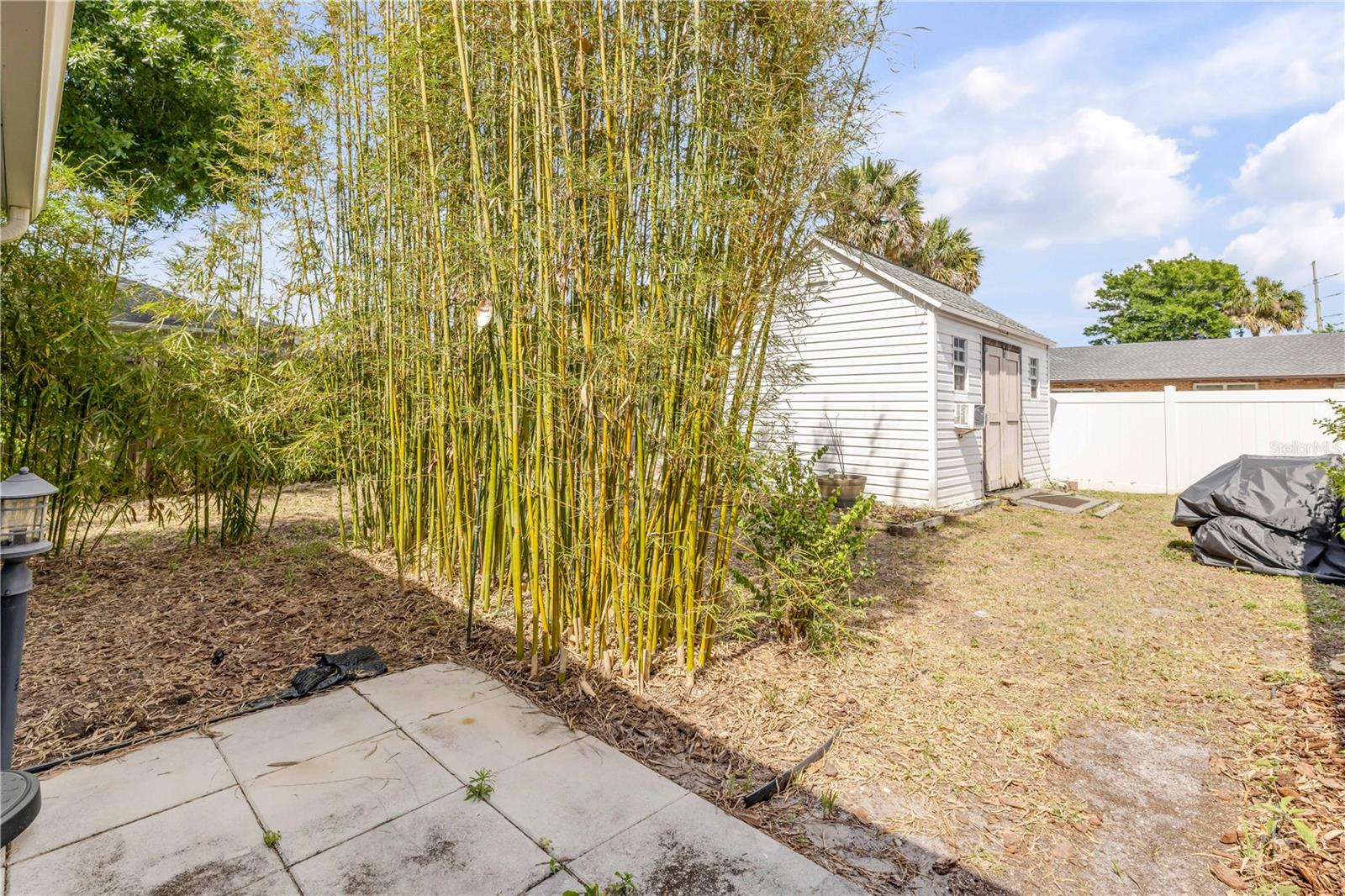 Image 38 of 49 For 995 16th Street