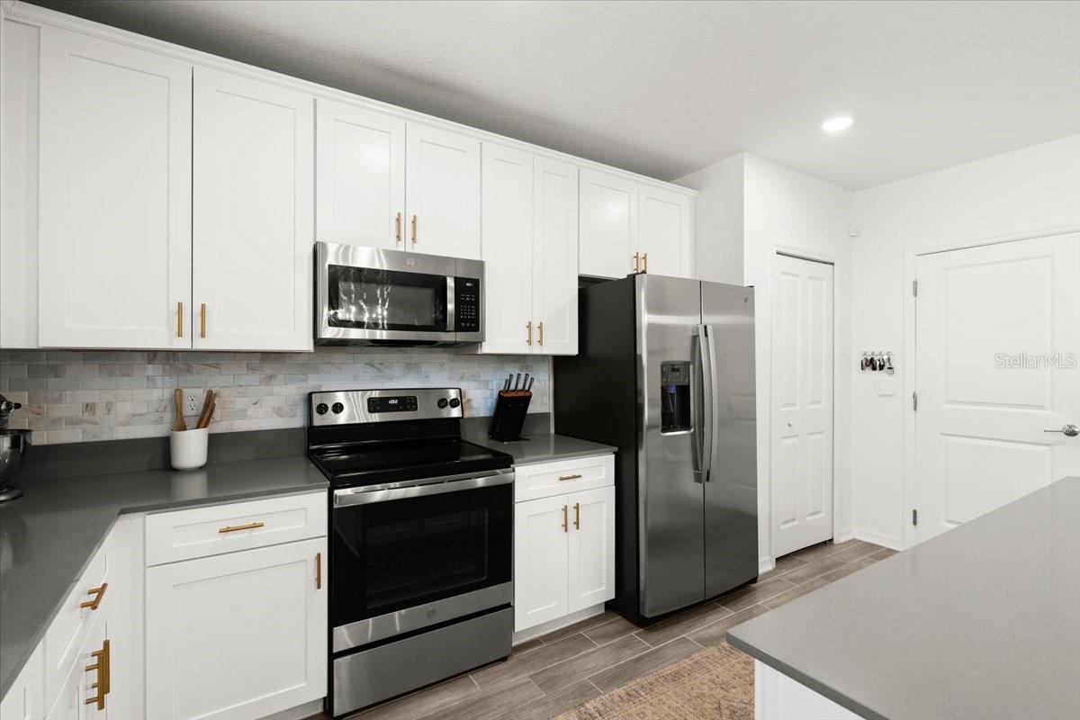 Image 17 of 42 For 2516 Hoptree Lane