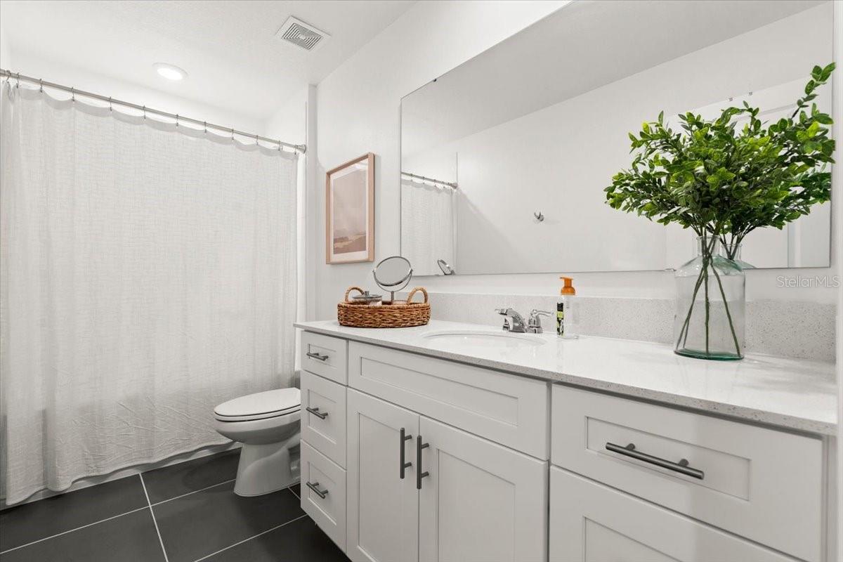 Image 34 of 42 For 2516 Hoptree Lane