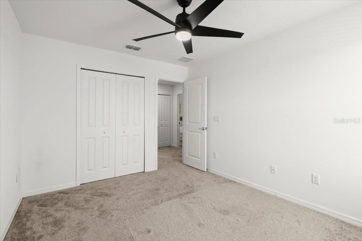 Image 39 of 42 For 2516 Hoptree Lane