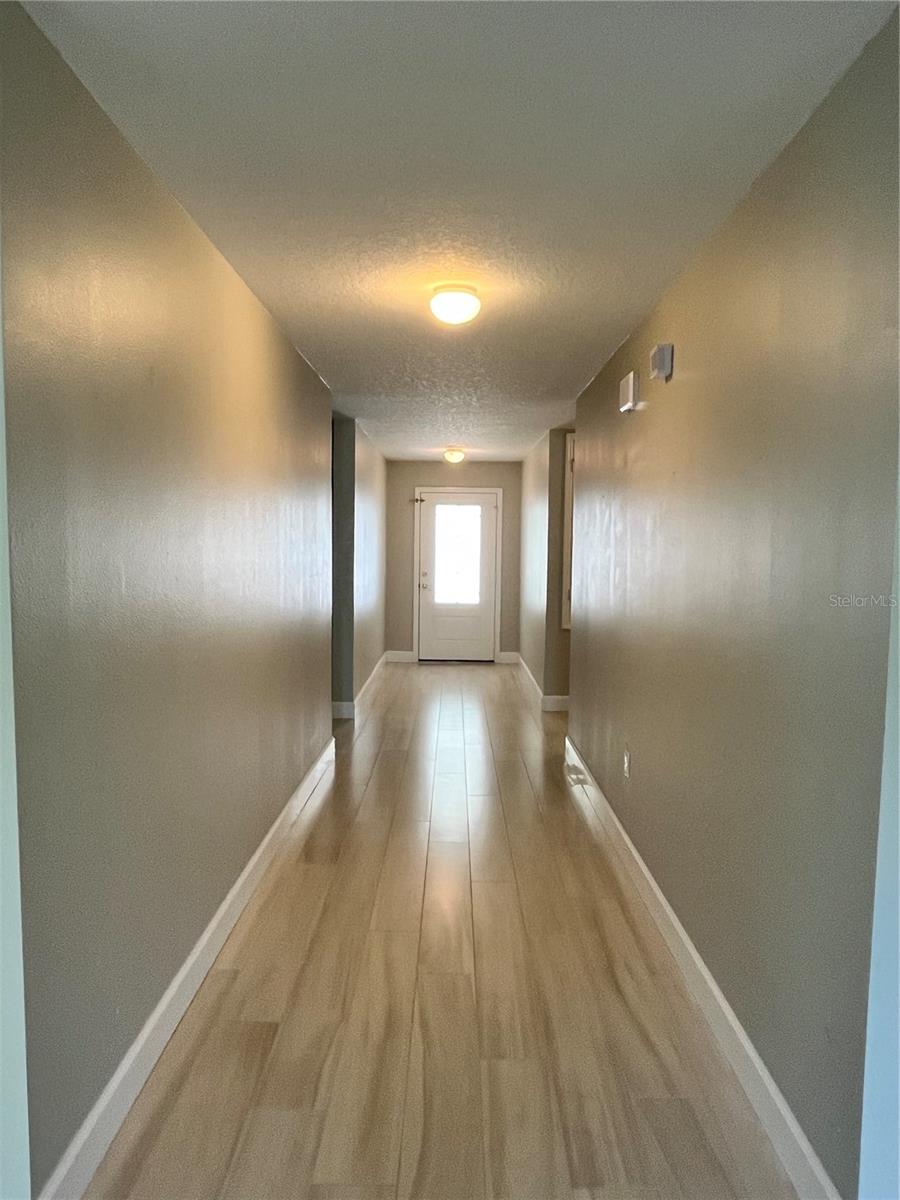 Image 4 of 23 For 519 Aeolian Drive