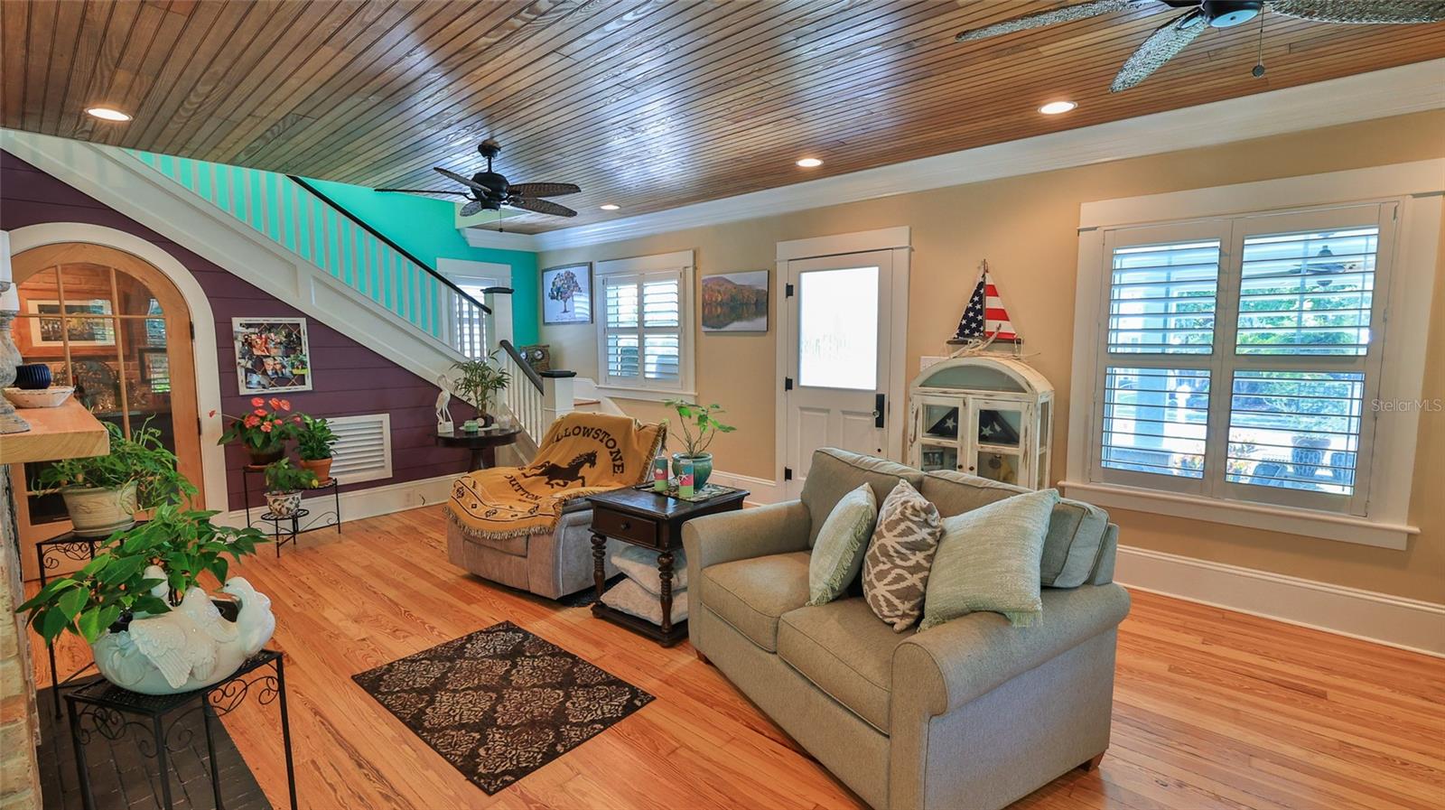 Image 11 of 72 For 508 Faulkner Street
