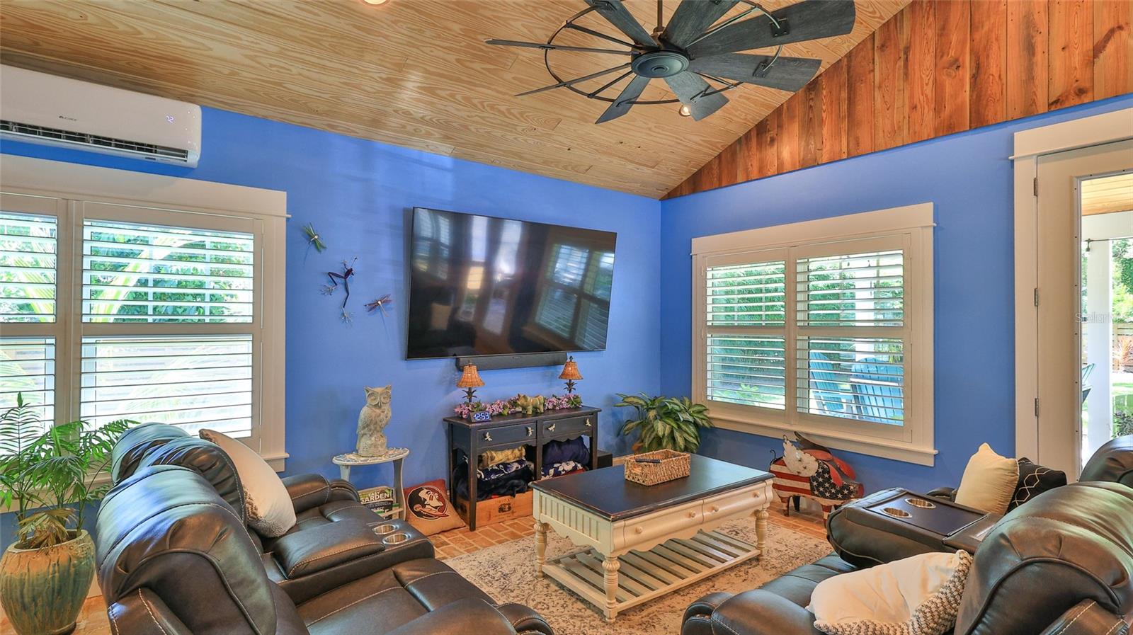 Image 30 of 72 For 508 Faulkner Street