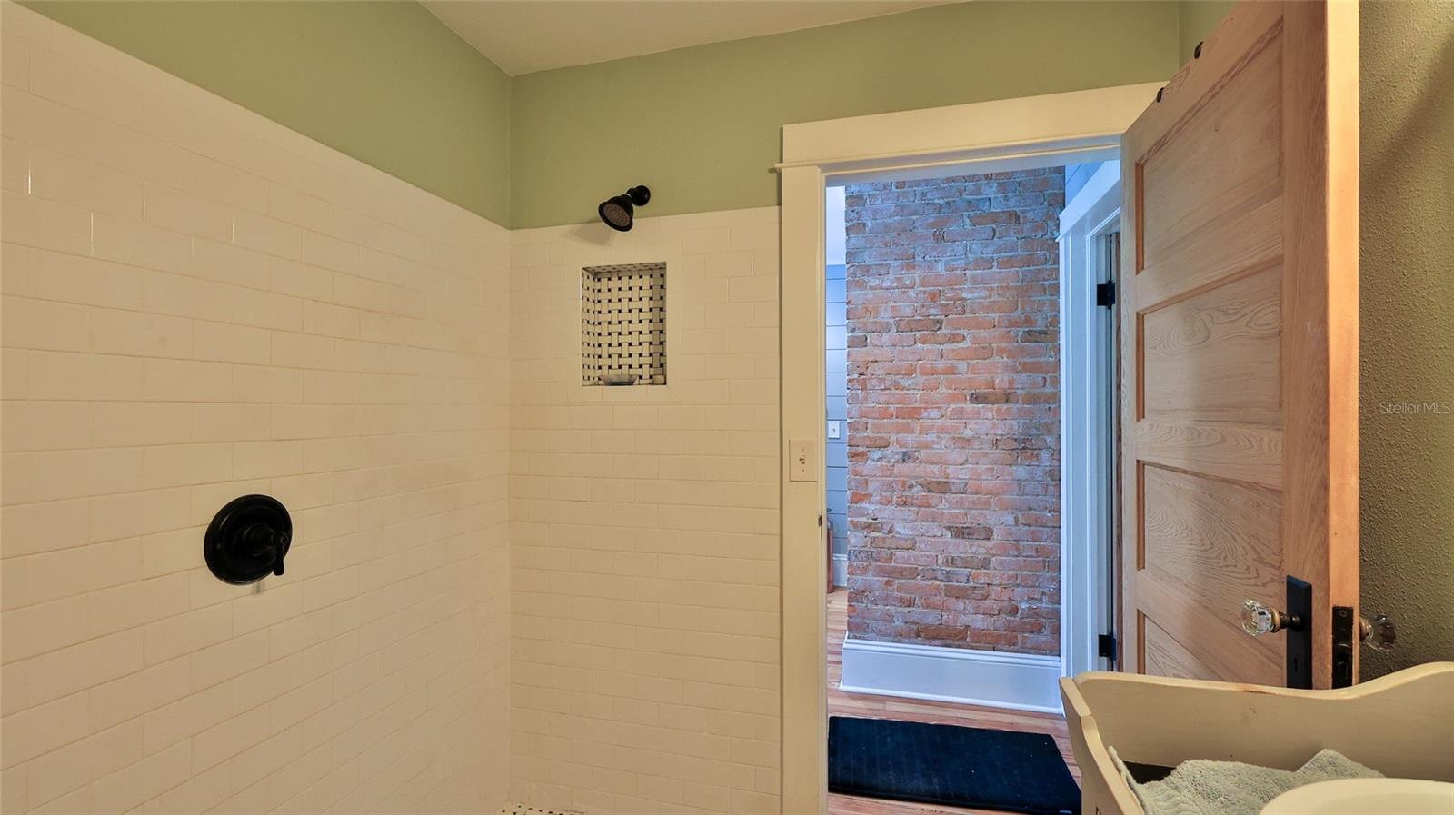Image 43 of 72 For 508 Faulkner Street