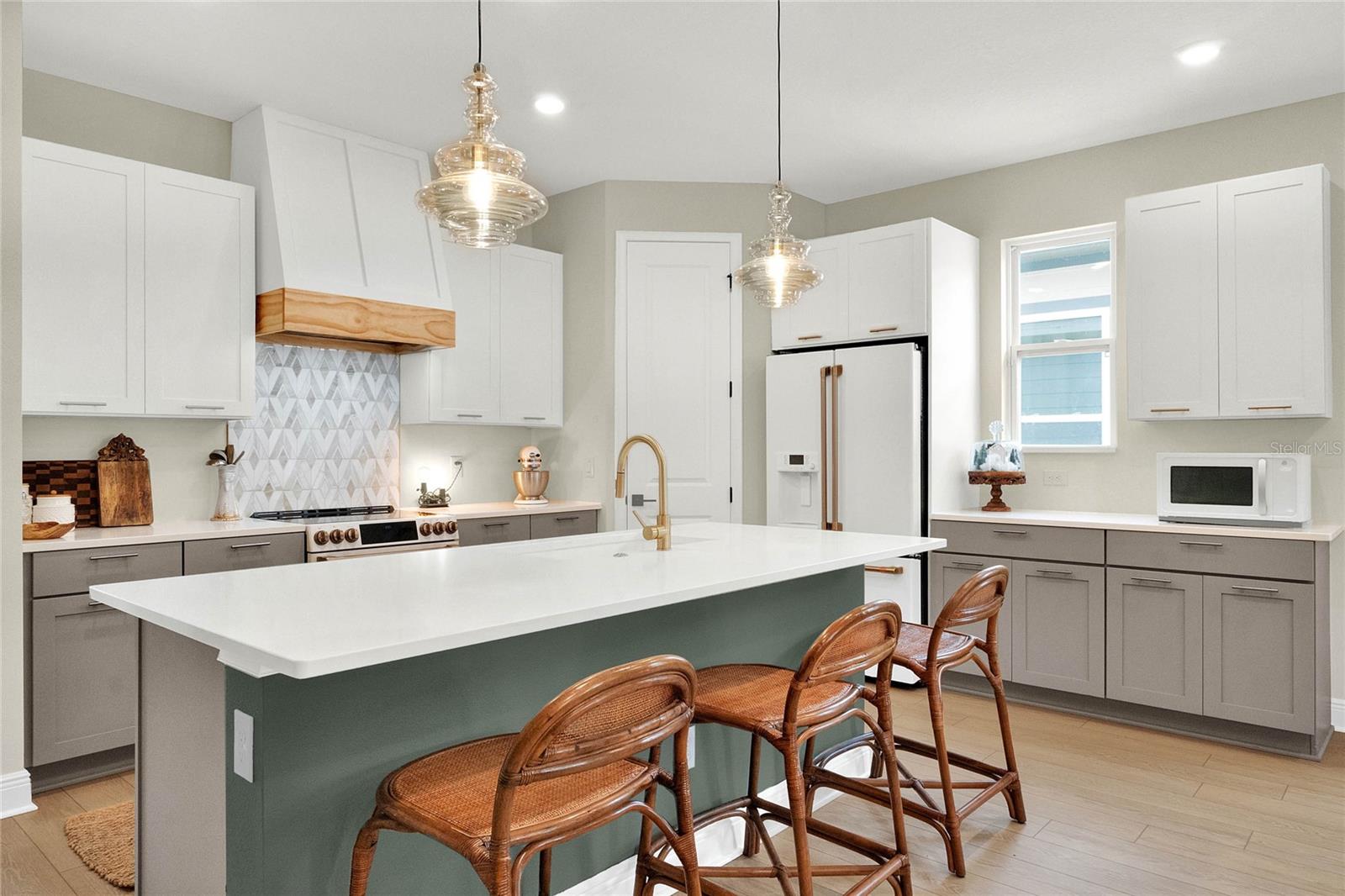 Image 11 of 47 For 6542 Rover Way