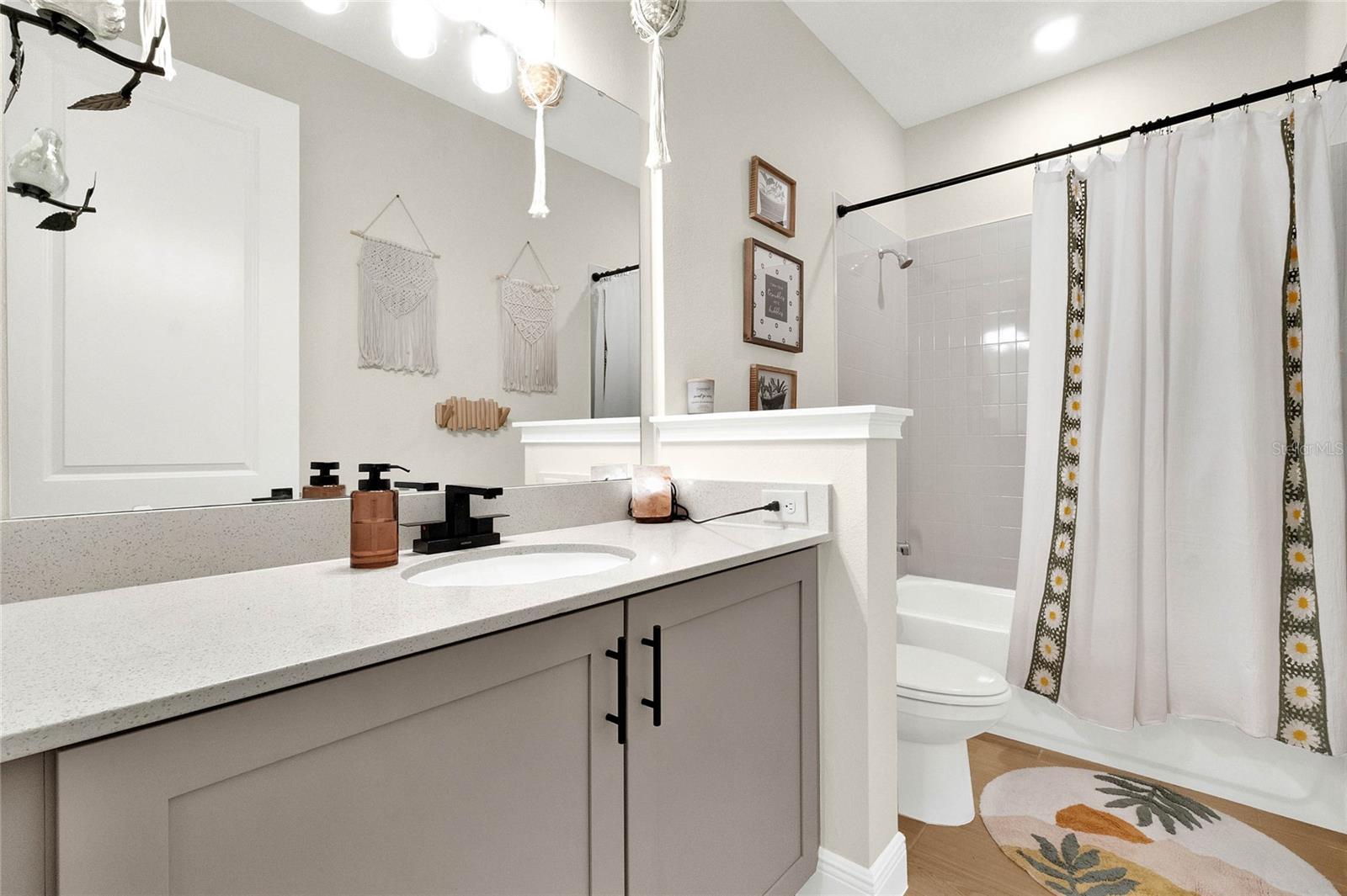Image 16 of 47 For 6542 Rover Way