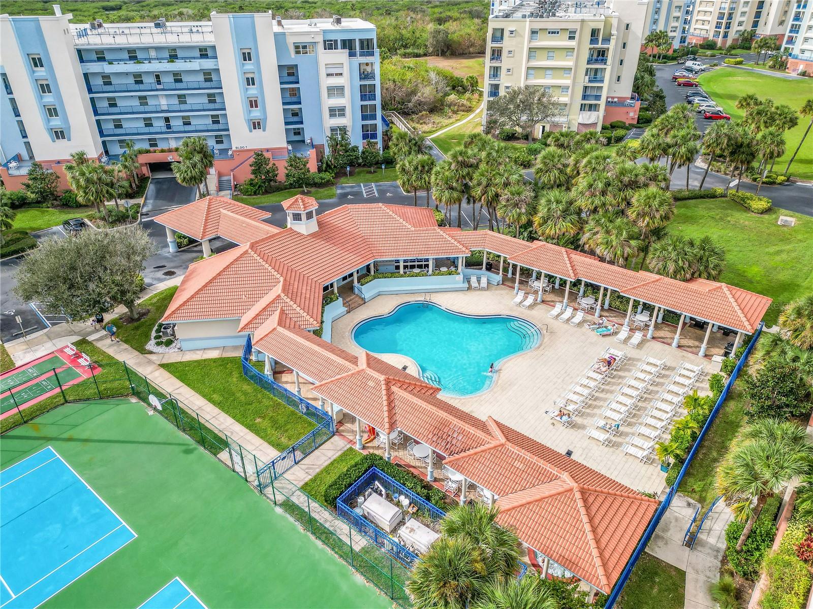 Image 41 of 62 For 5300 Atlantic Avenue 9-206