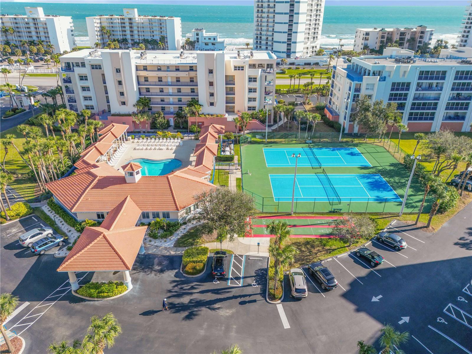Image 42 of 62 For 5300 Atlantic Avenue 9-206