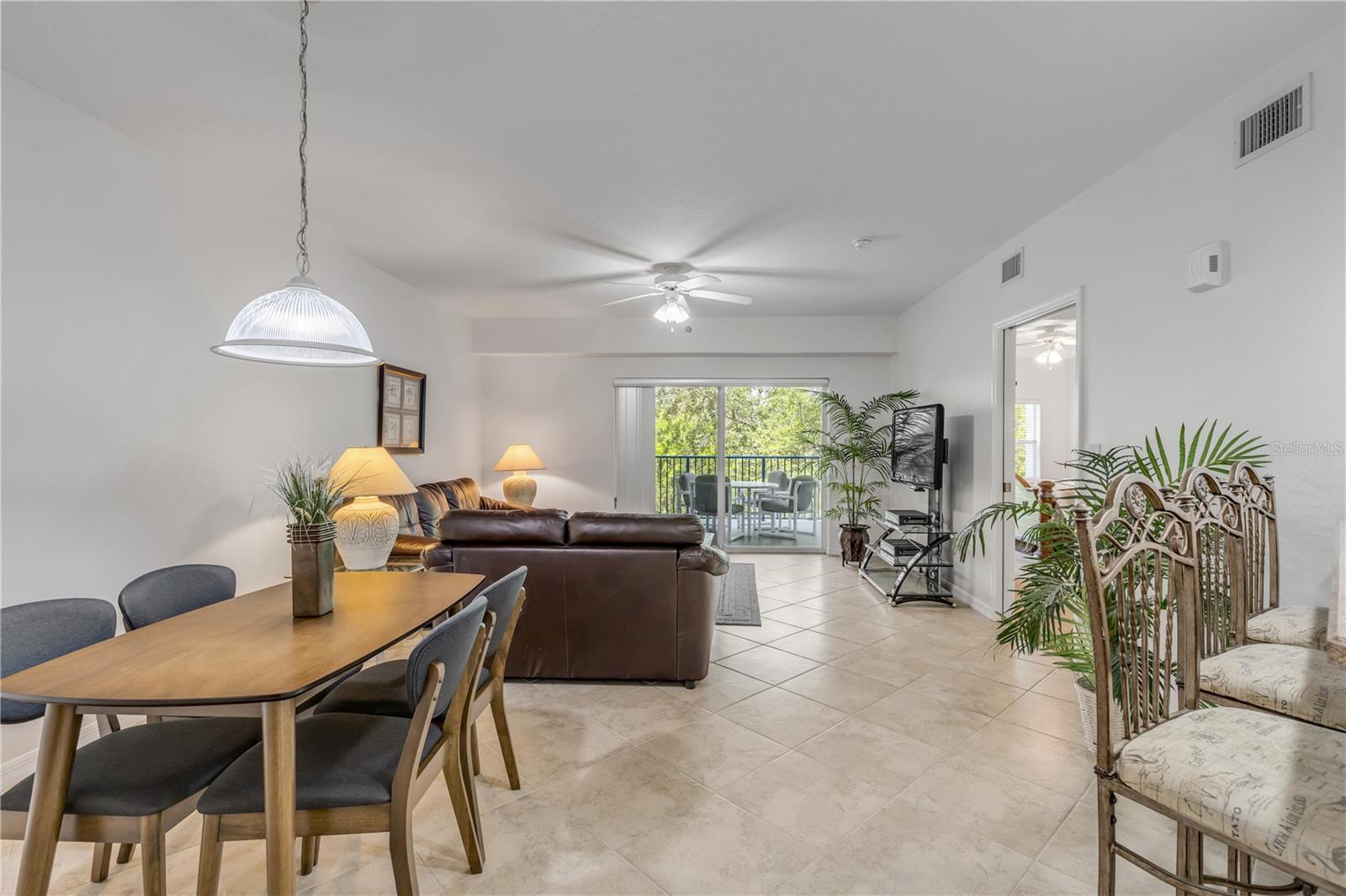 Image 8 of 62 For 5300 Atlantic Avenue 9-206