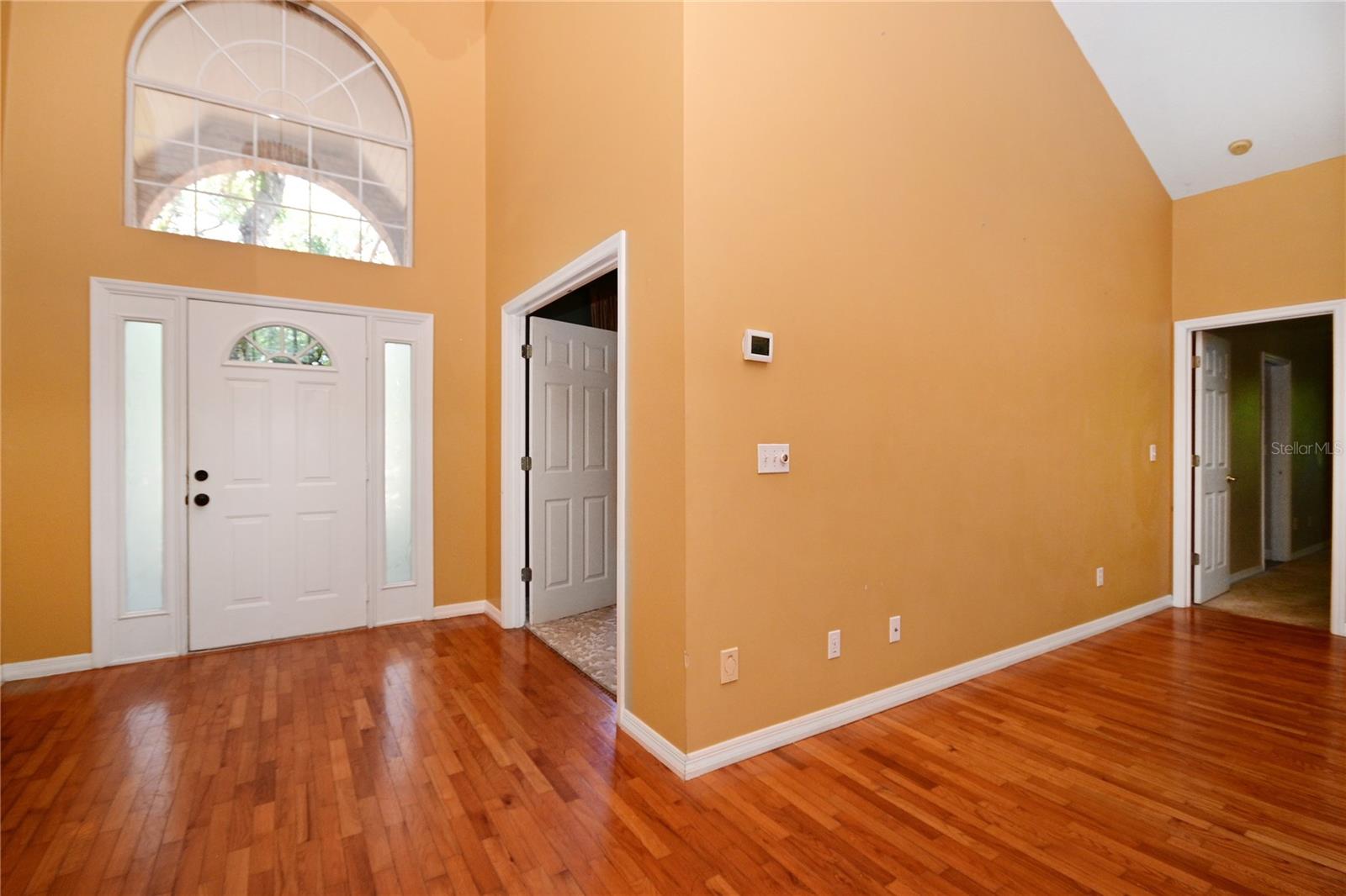 Image 10 of 57 For 682 Ferncliff Drive