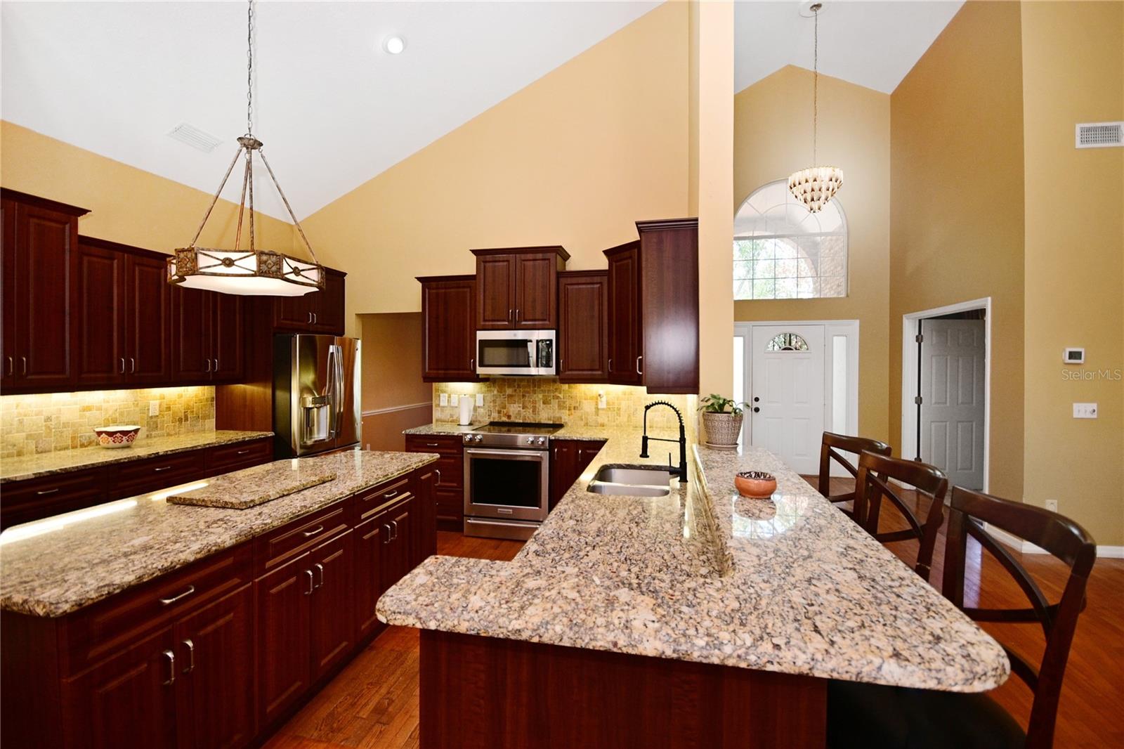 Image 15 of 57 For 682 Ferncliff Drive