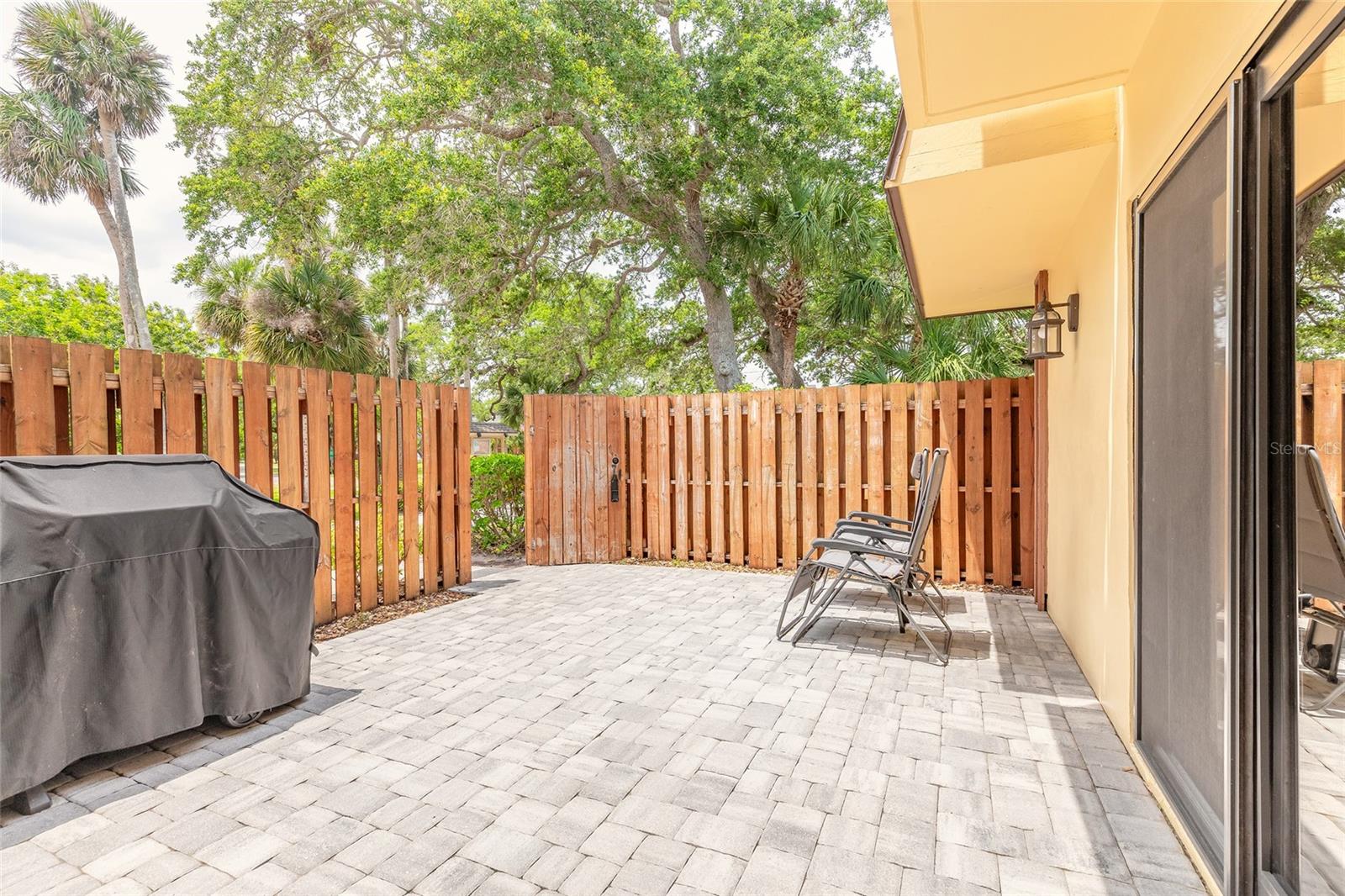 Image 9 of 43 For 3808 Saxon Drive