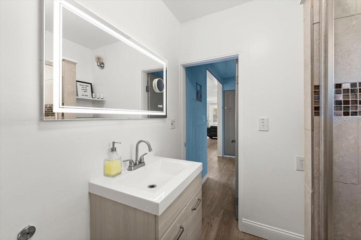 Image 11 of 41 For 135 12th Street