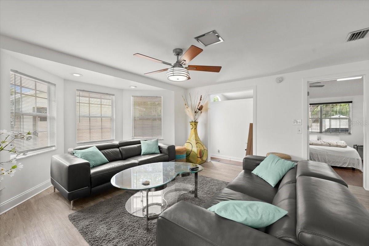 Image 13 of 41 For 135 12th Street
