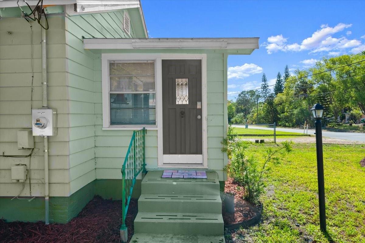 Image 22 of 41 For 135 12th Street