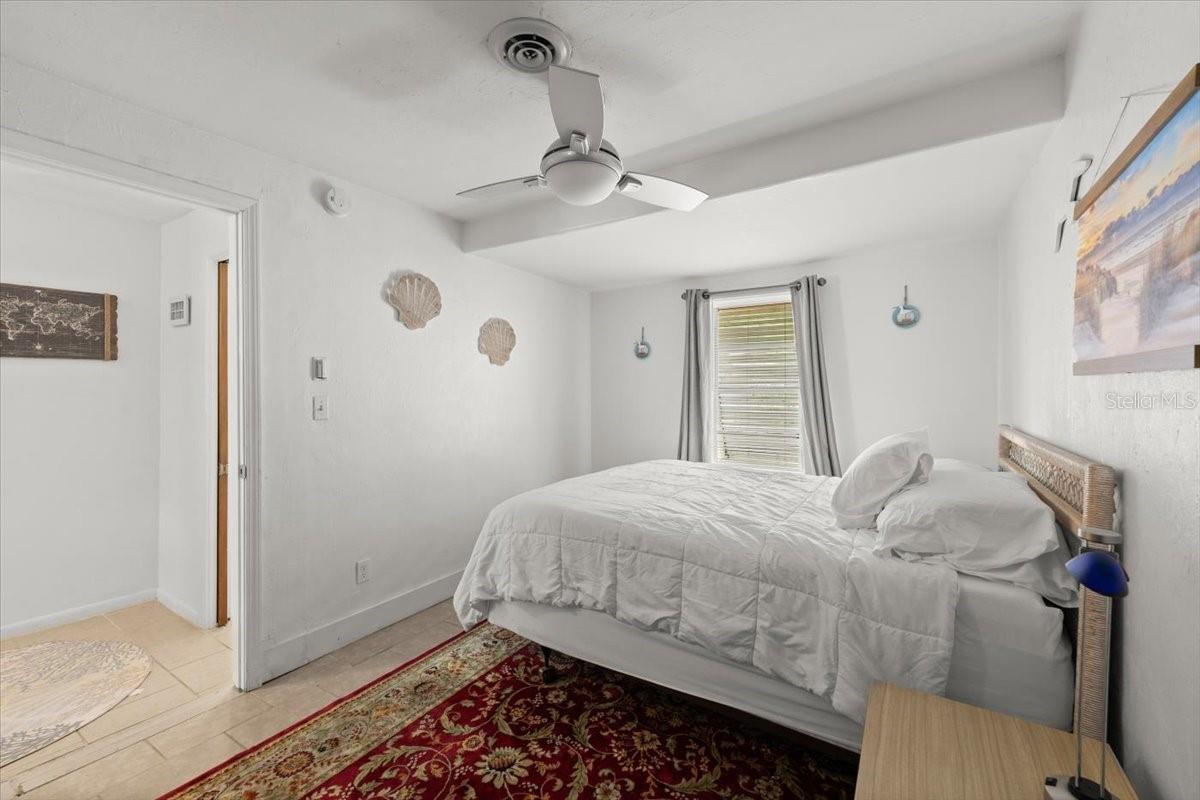 Image 33 of 41 For 135 12th Street
