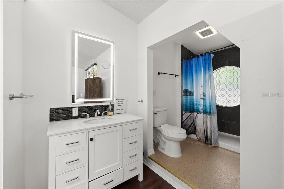 Image 6 of 41 For 135 12th Street