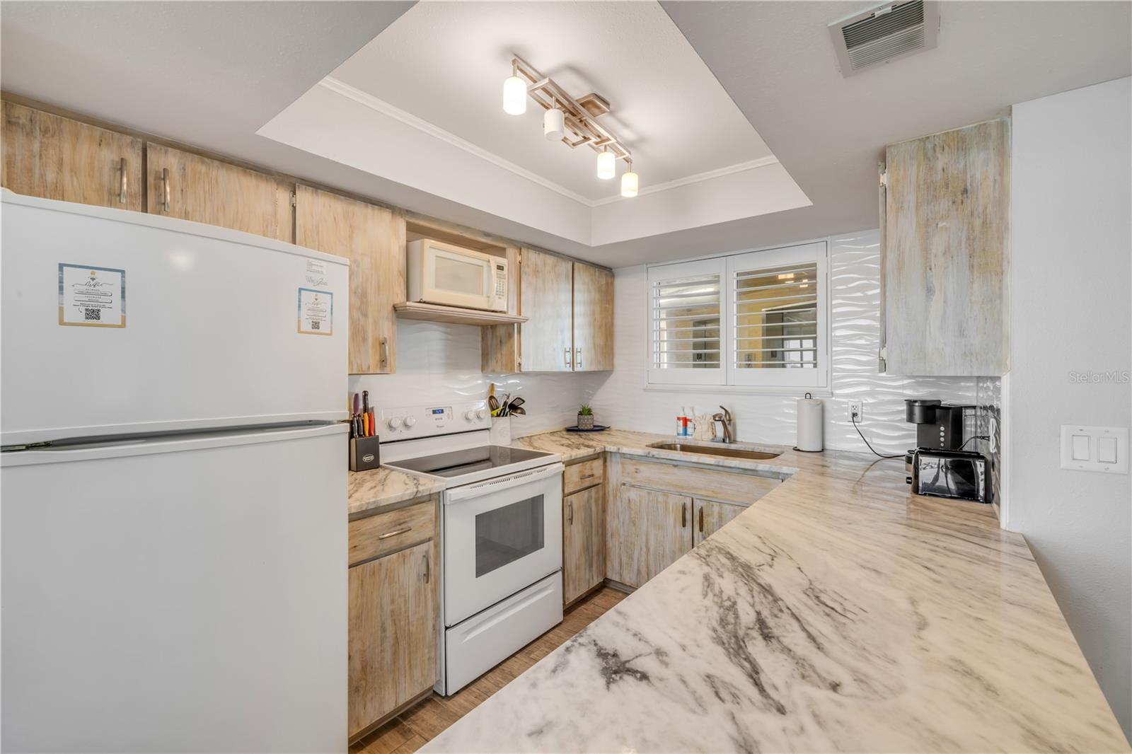 Image 16 of 41 For 421 Atlantic Avenue 507