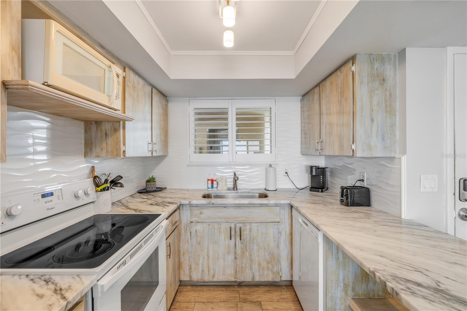 Image 17 of 41 For 421 Atlantic Avenue 507