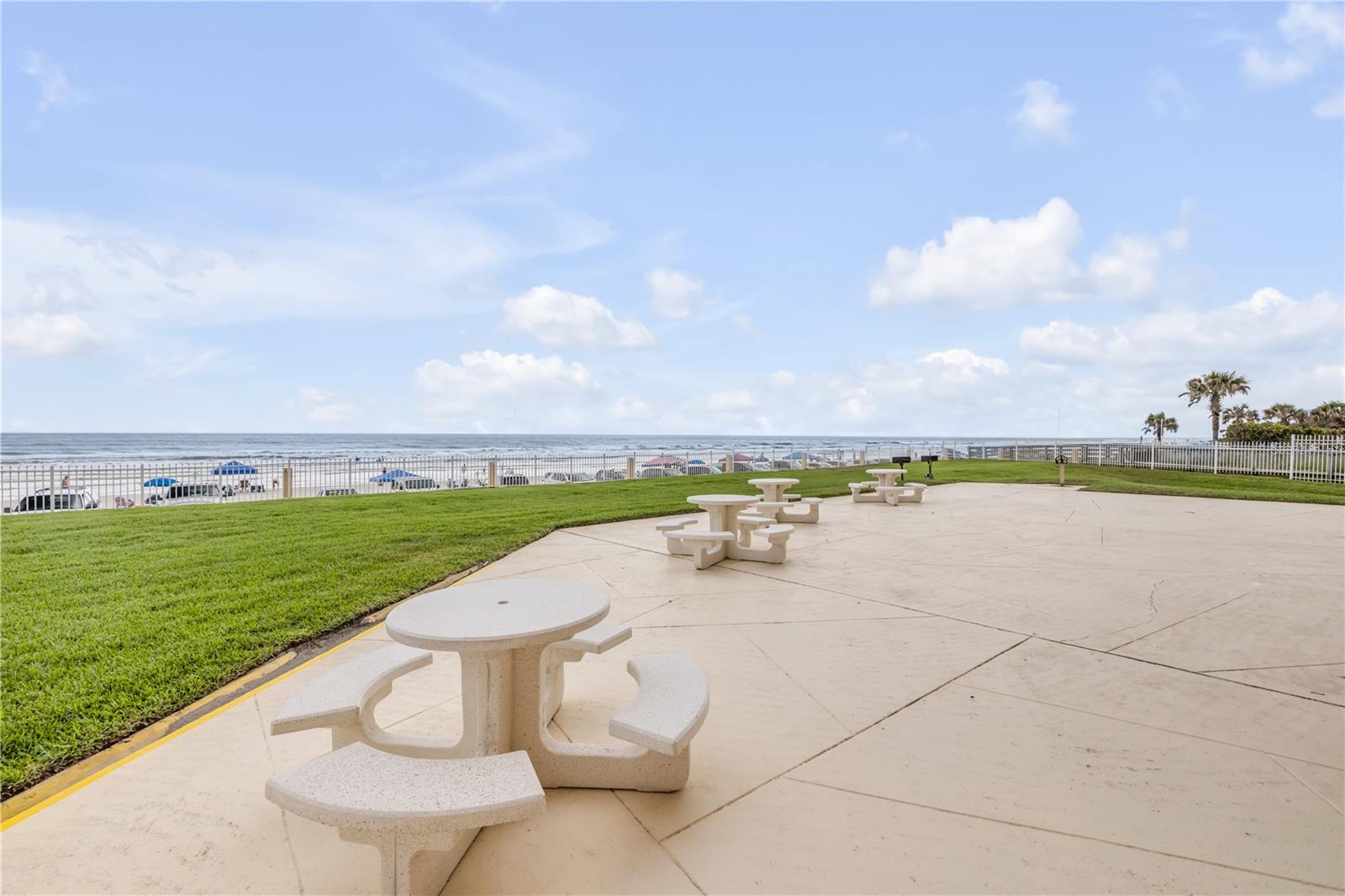 Image 33 of 41 For 421 Atlantic Avenue 507