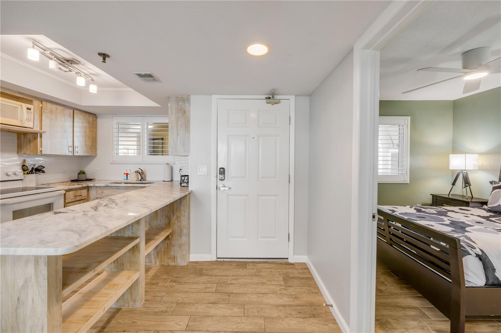 Image 6 of 41 For 421 Atlantic Avenue 507