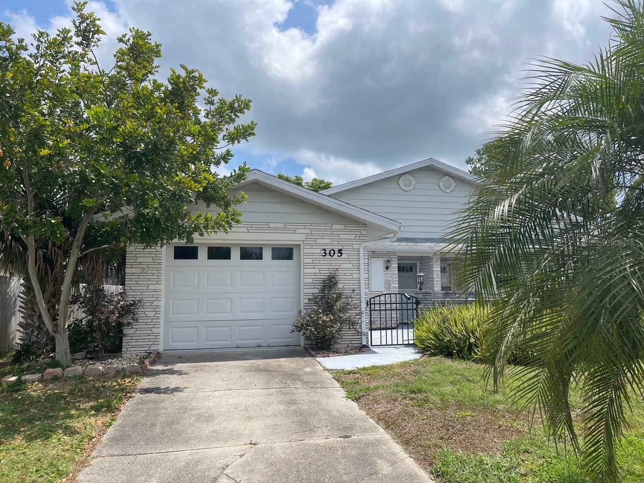Details for 305 Paradise Lane, EDGEWATER, FL 32132