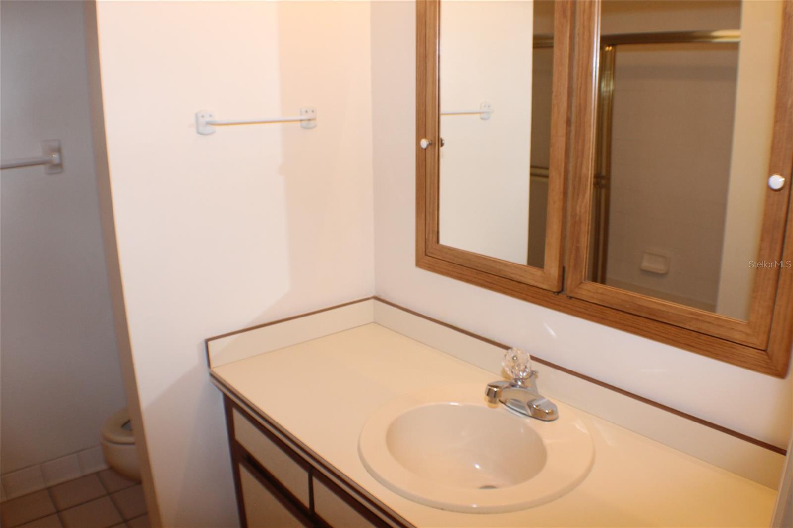 Image 14 of 17 For 2243 Deerwood Drive