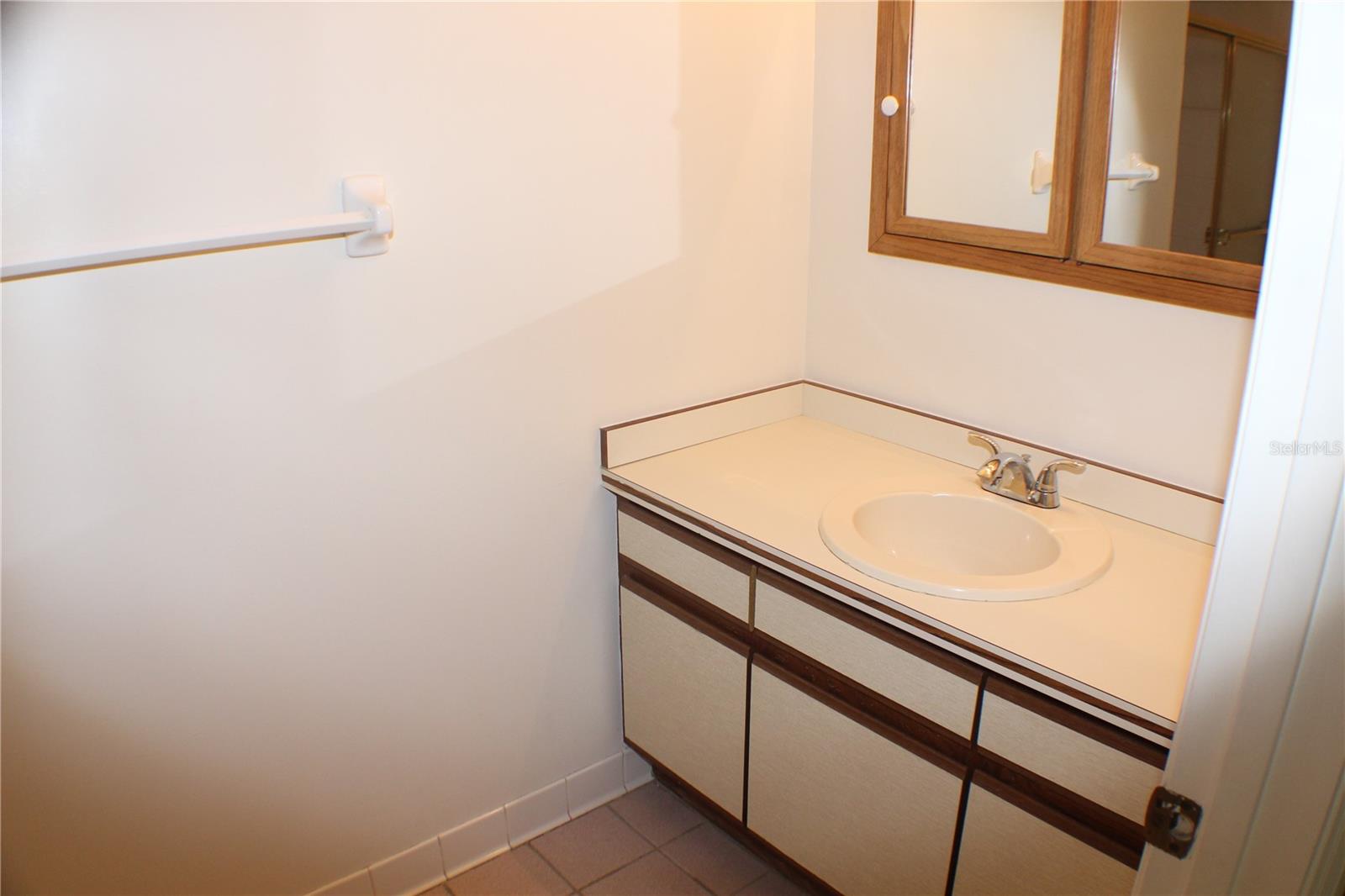 Image 7 of 17 For 2243 Deerwood Drive