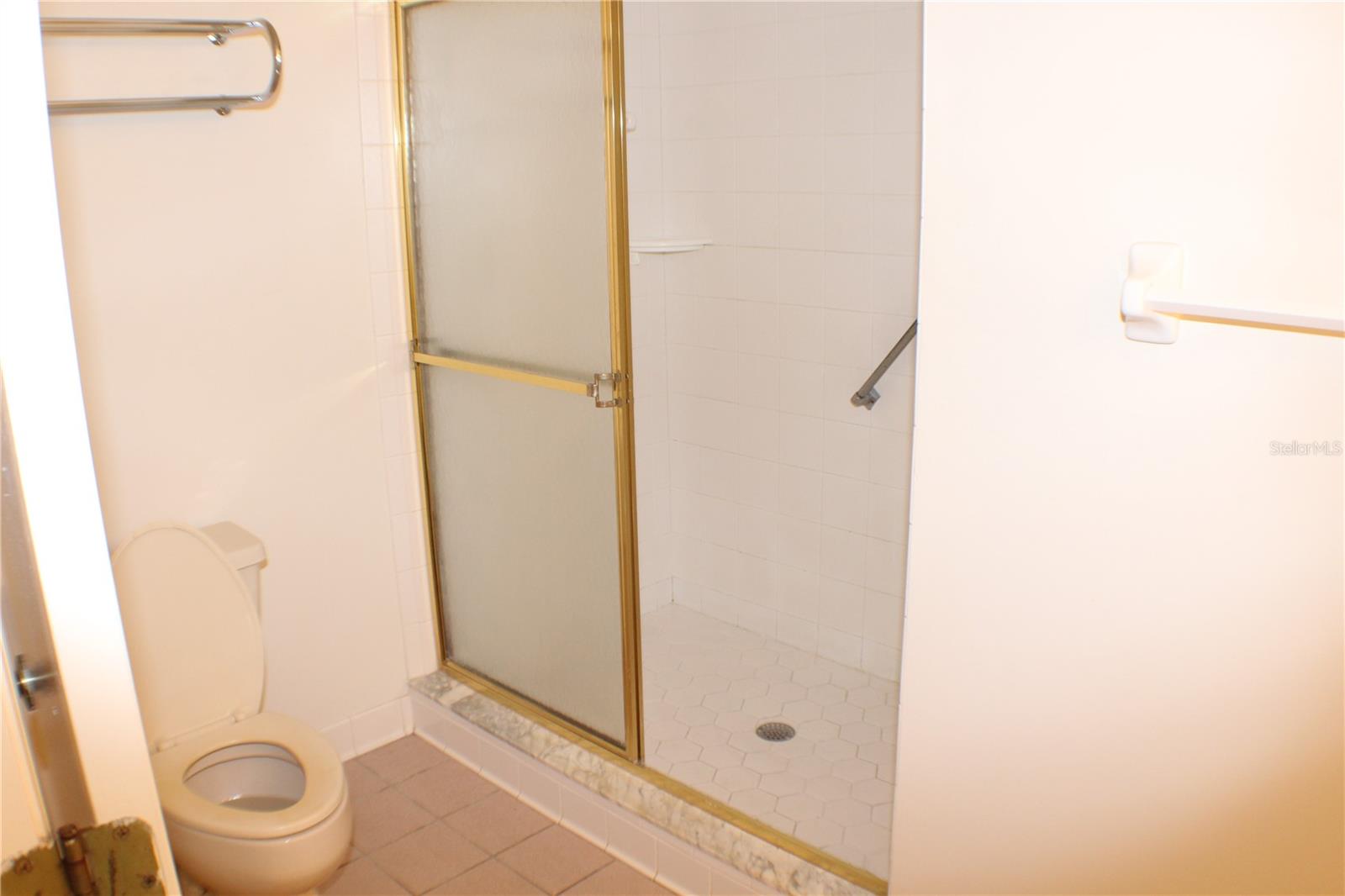 Image 8 of 17 For 2243 Deerwood Drive