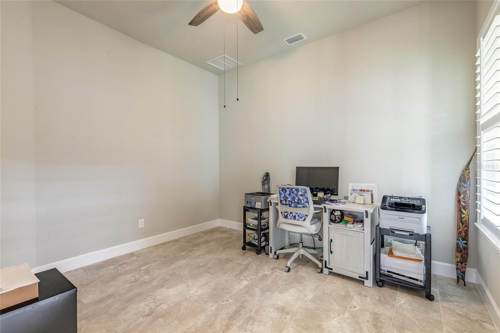 Image 17 of 45 For 6456 Roseberry Court