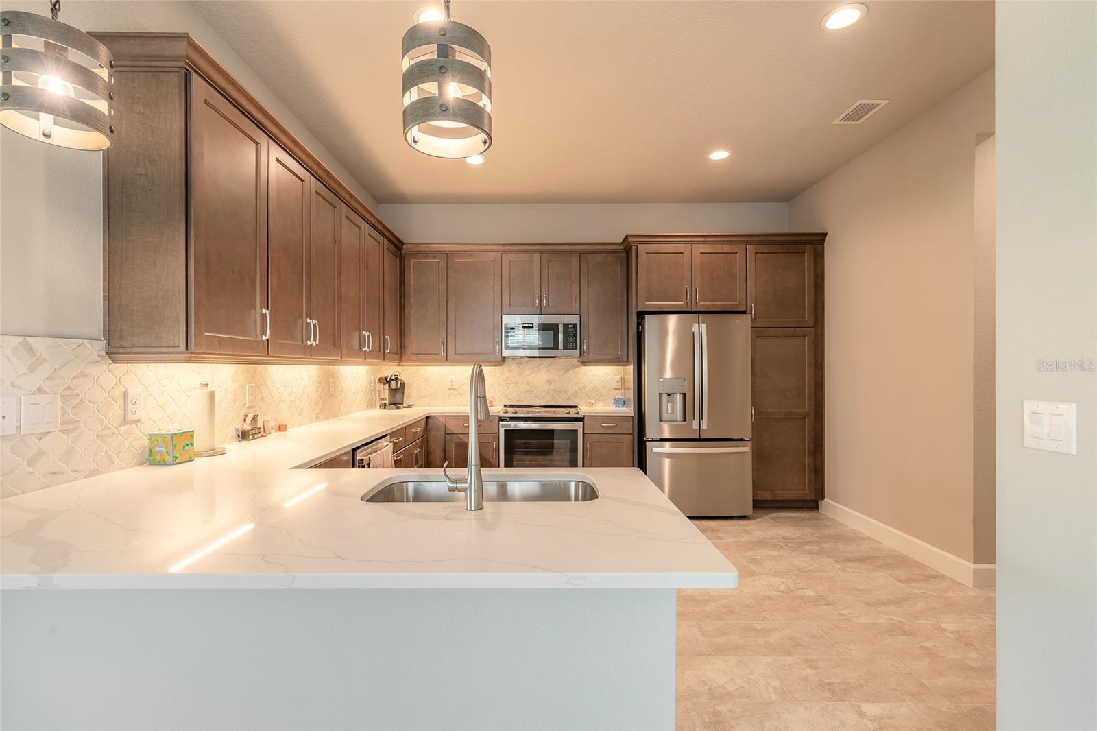 Image 5 of 45 For 6456 Roseberry Court