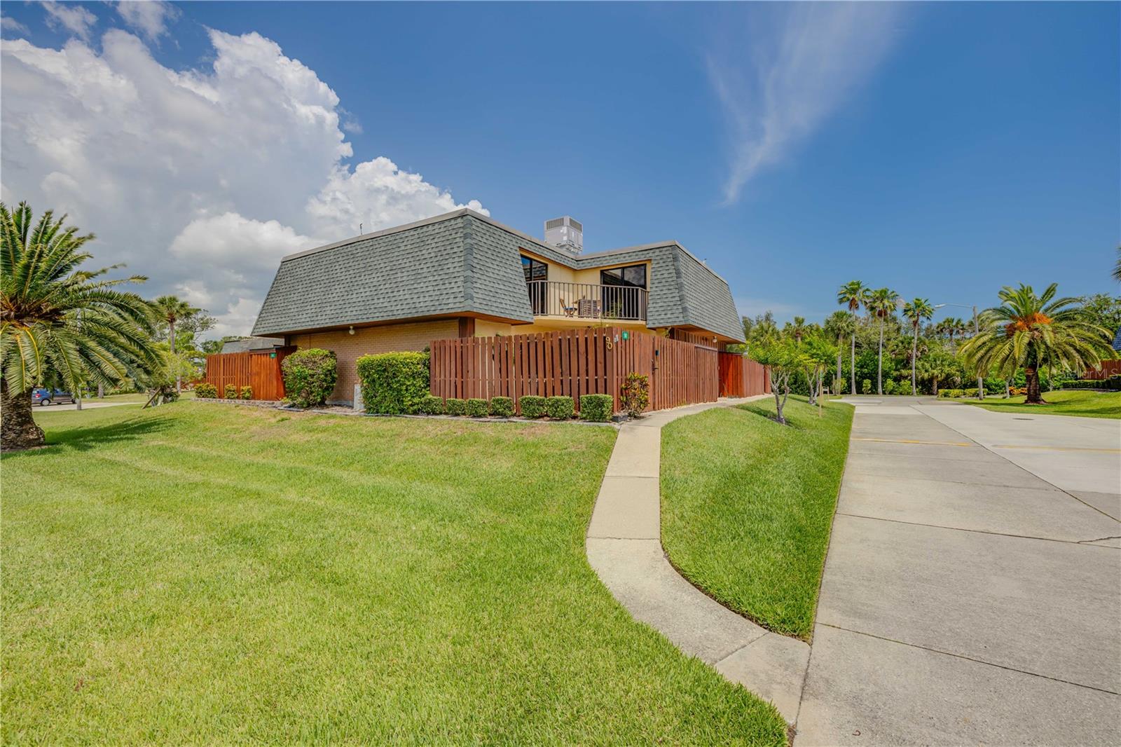 Image 2 of 32 For 90 Cedar Dunes Drive
