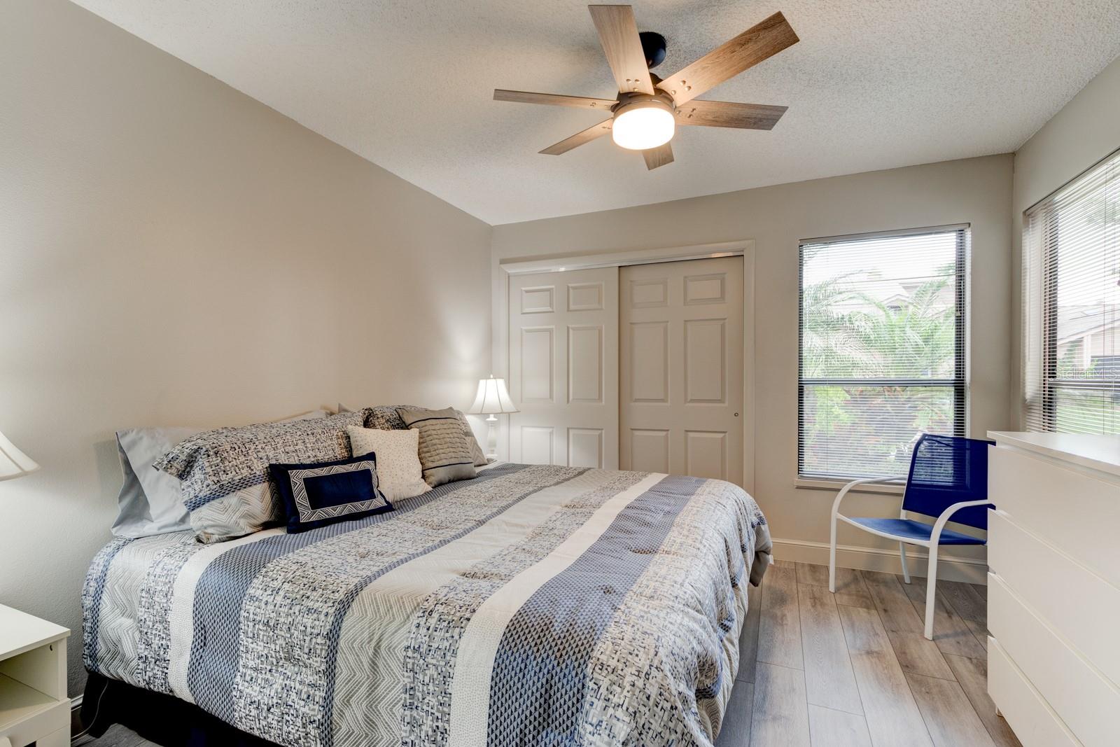 Image 9 of 40 For 1903 Sprucewood Way