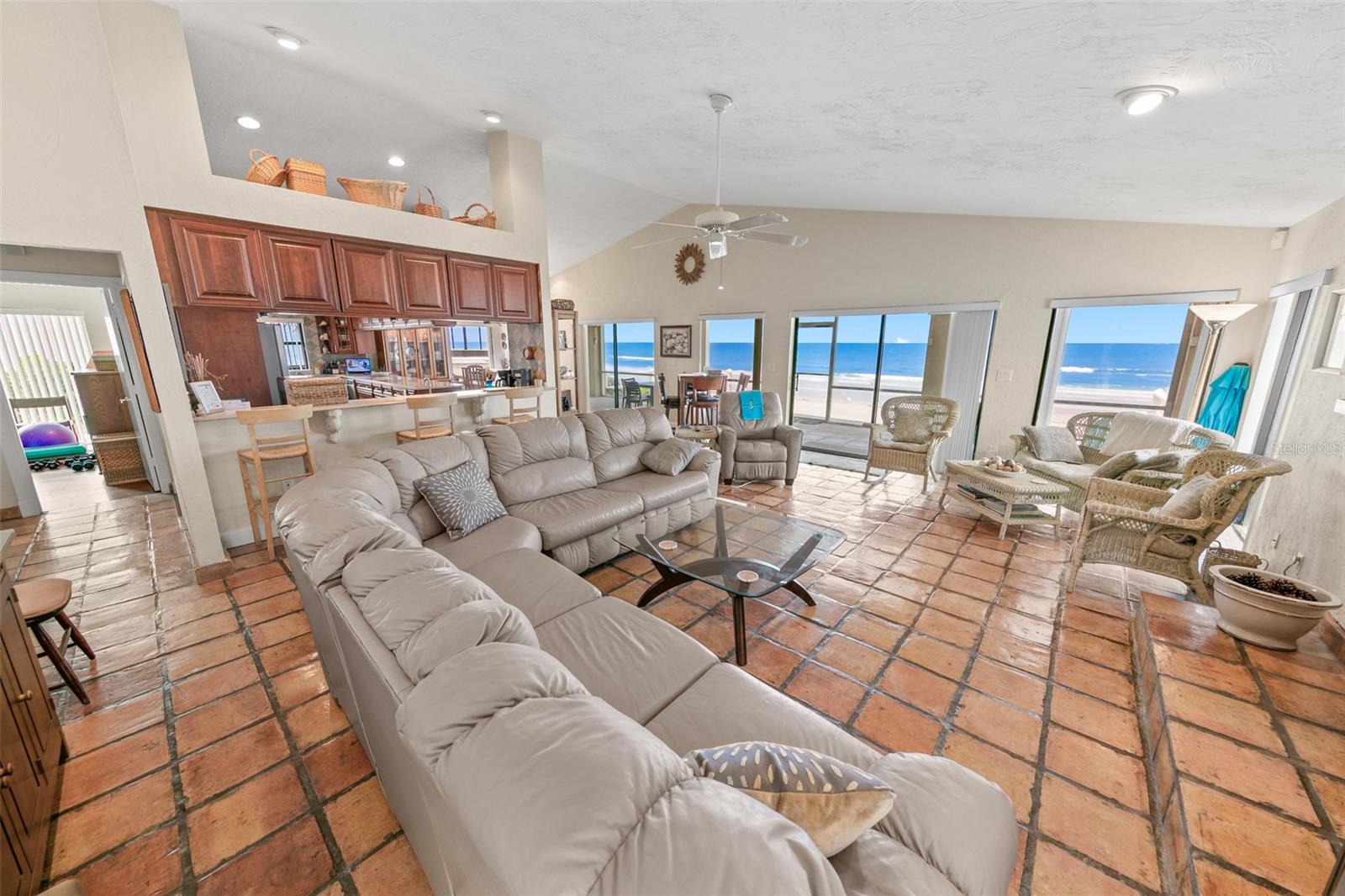 Image 8 of 61 For 4323 Atlantic Avenue