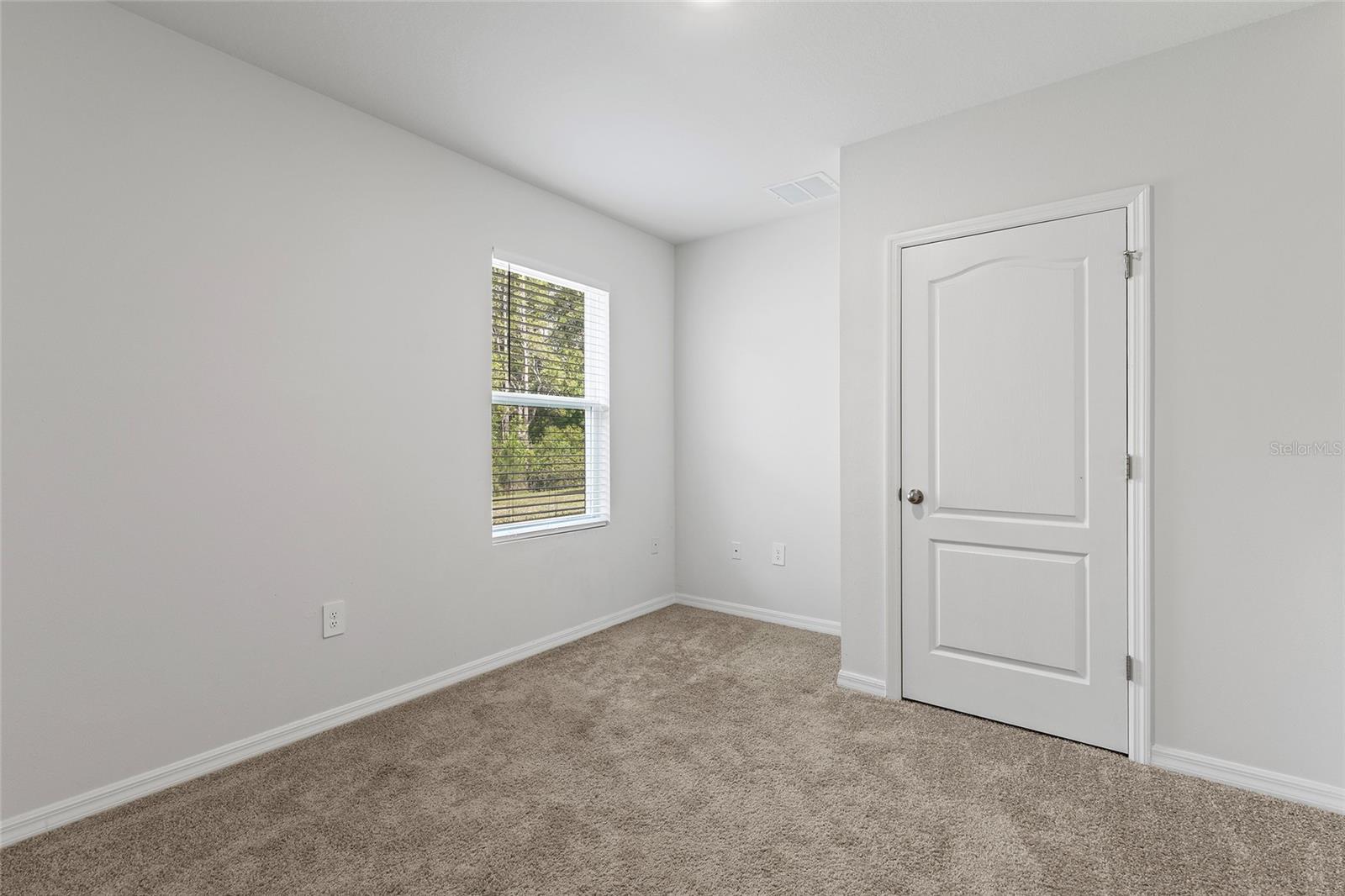 Image 15 of 28 For 326 Caryota Court