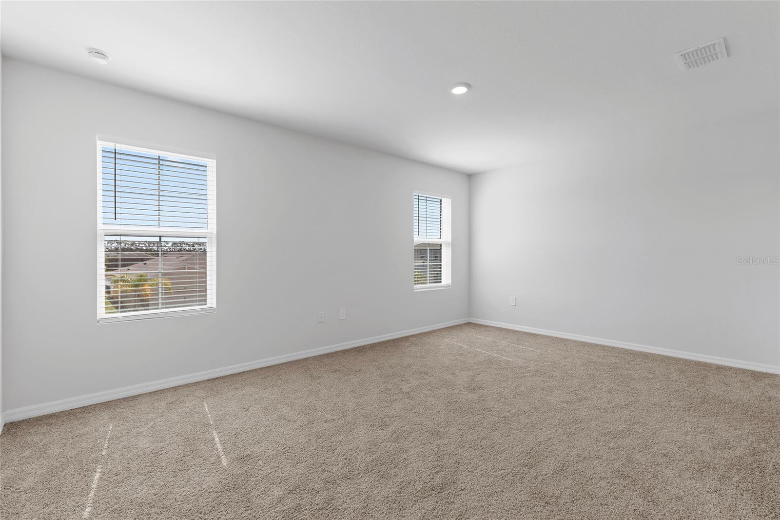 Image 18 of 28 For 326 Caryota Court