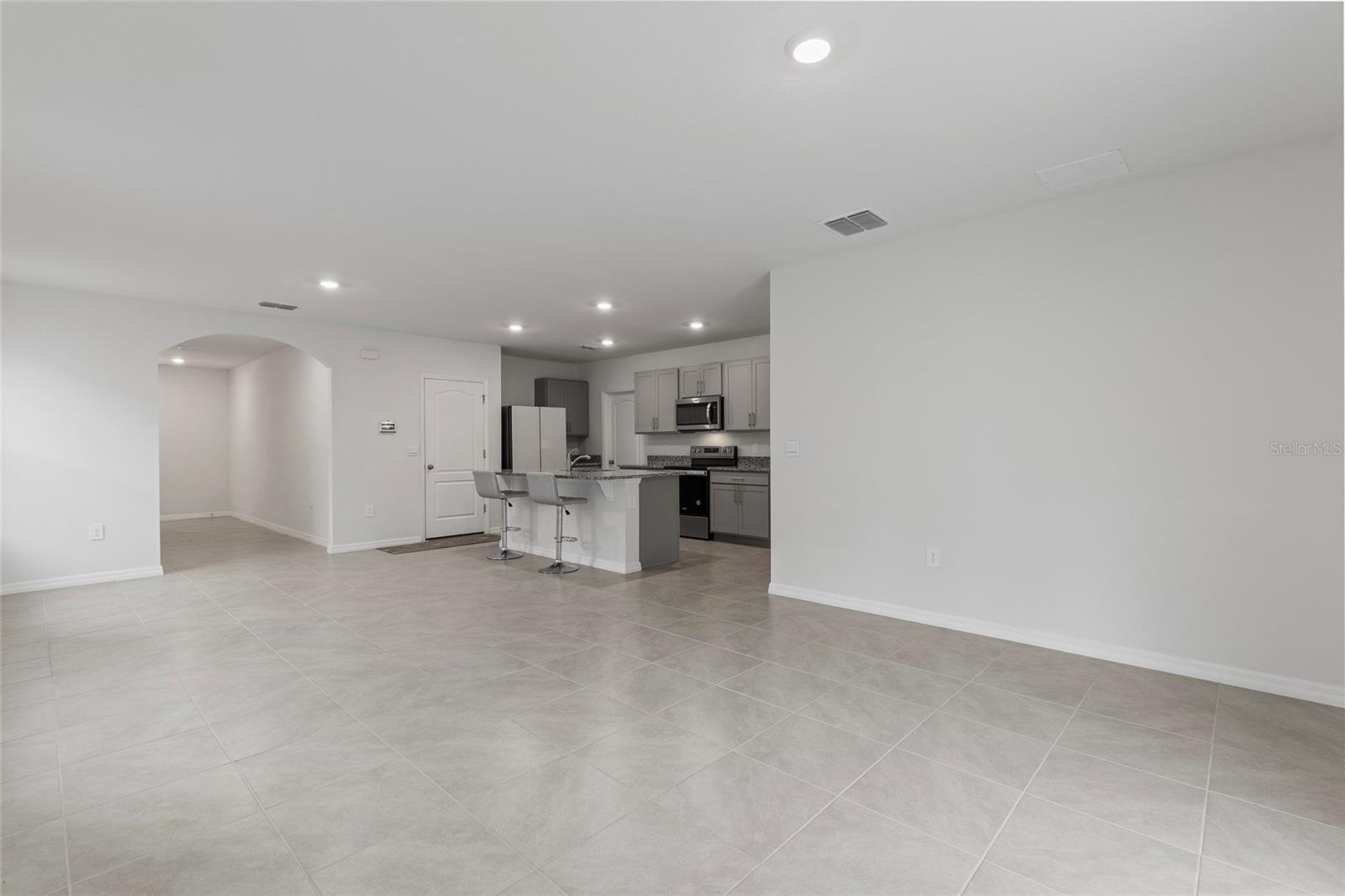 Image 7 of 28 For 326 Caryota Court