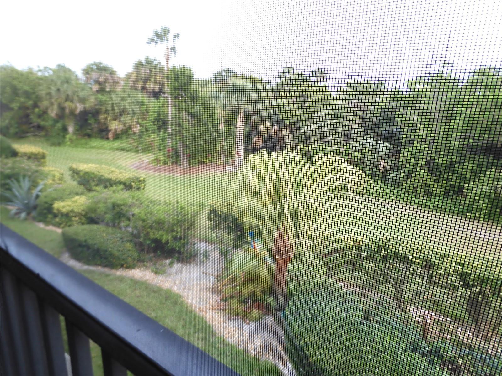 Image 11 of 57 For 402 Bouchelle Drive 205