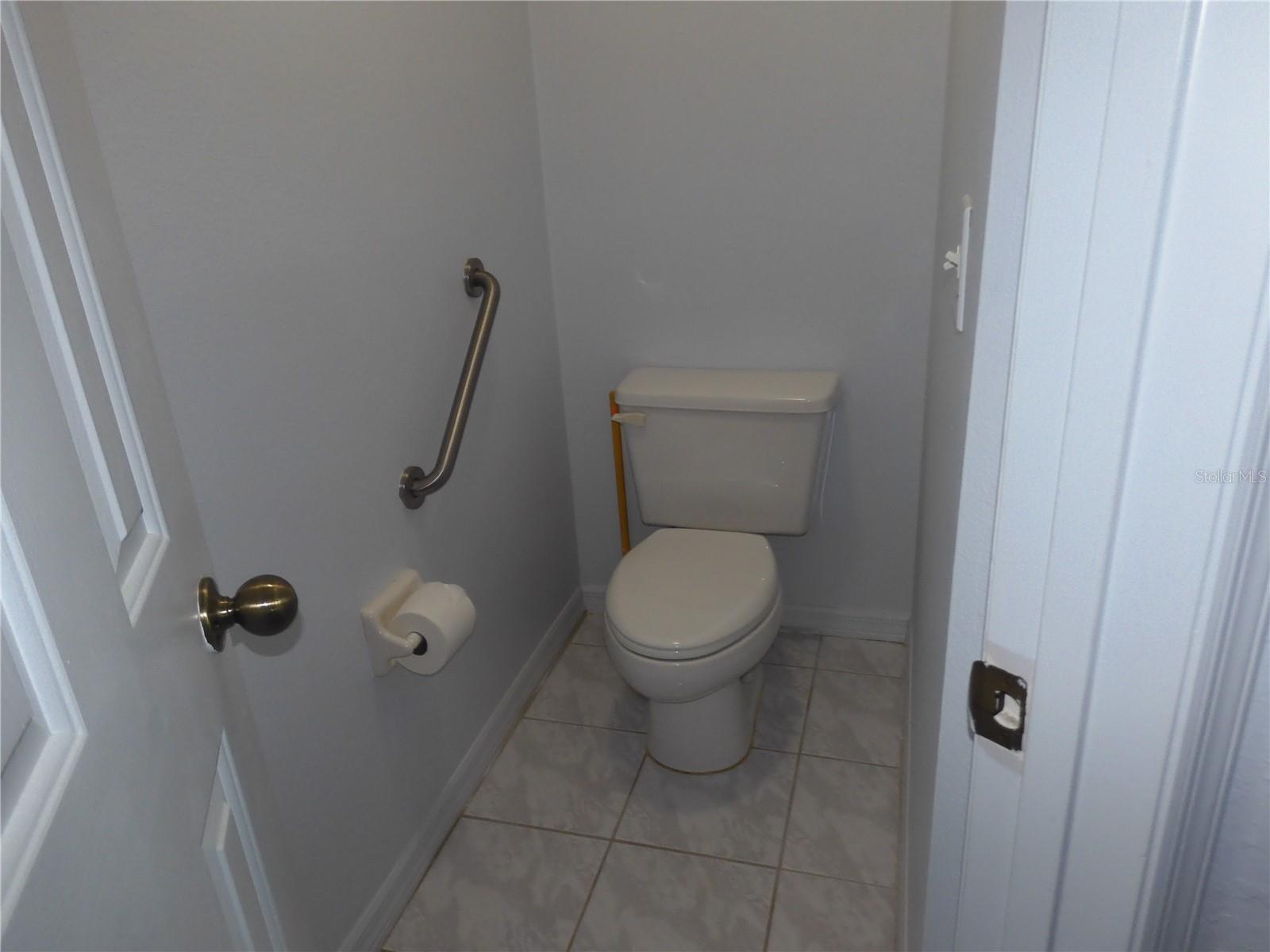 Image 24 of 57 For 402 Bouchelle Drive 205