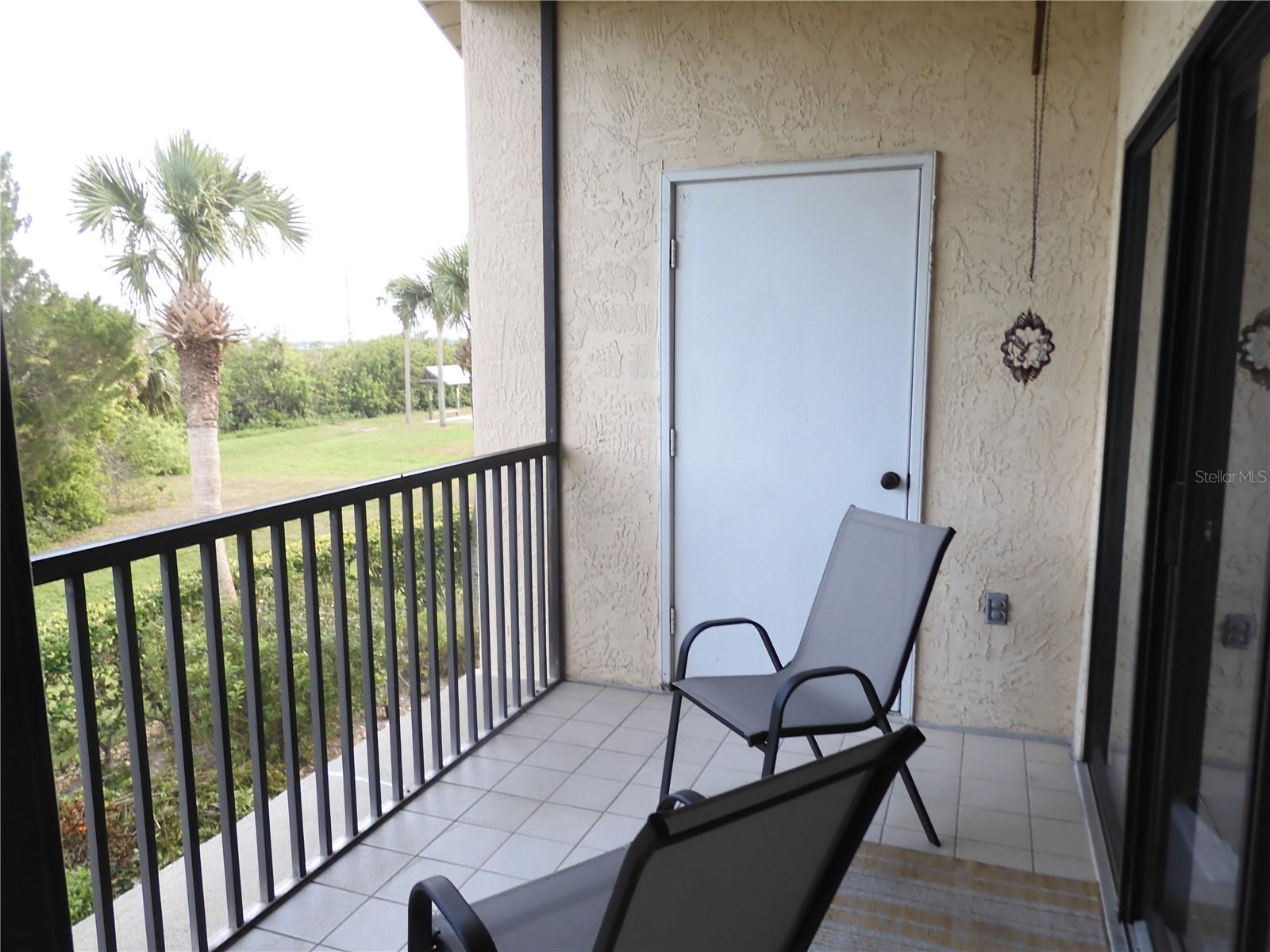 Image 7 of 57 For 402 Bouchelle Drive 205