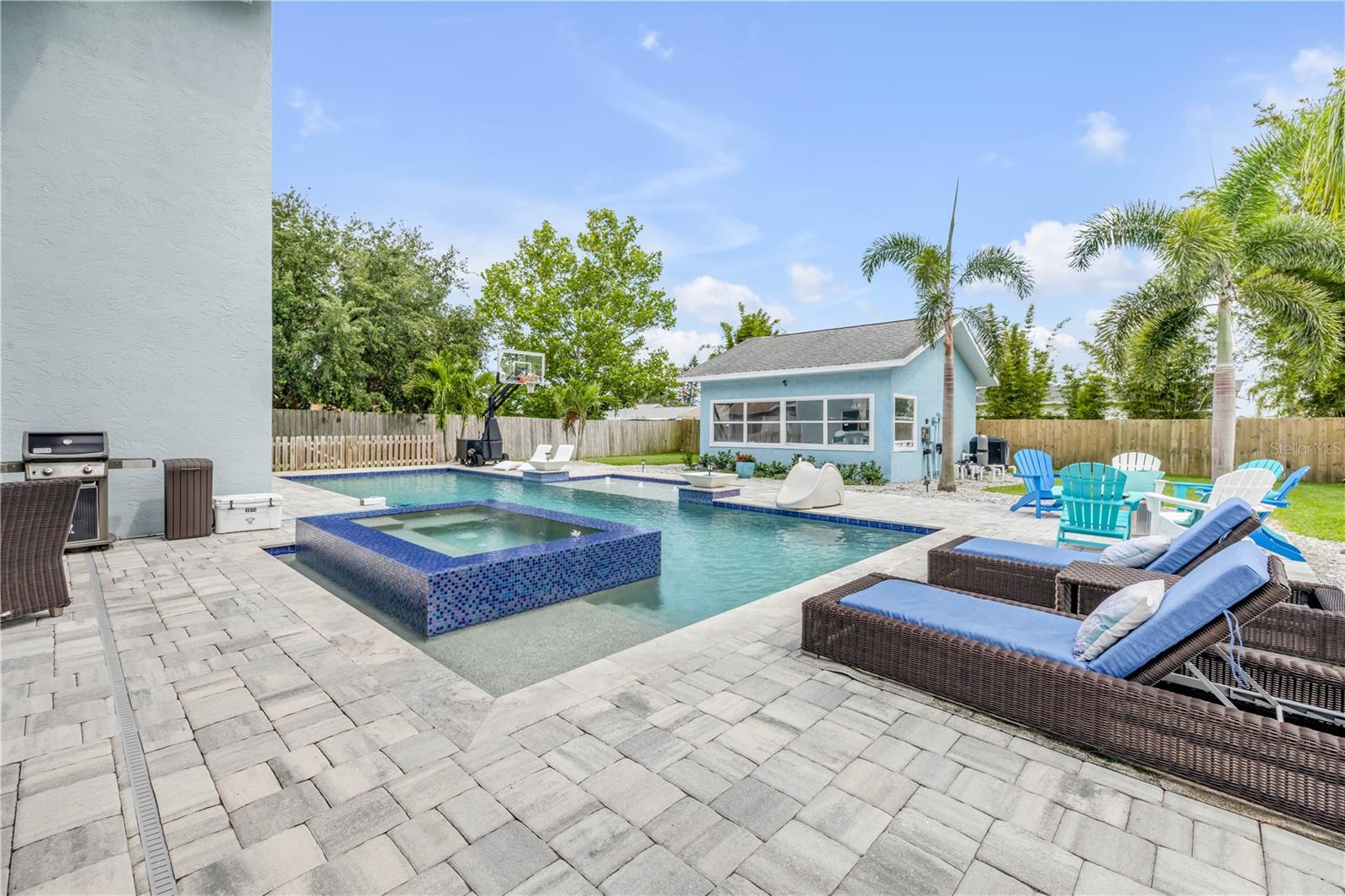 Image 4 of 99 For 90 Cunningham Drive