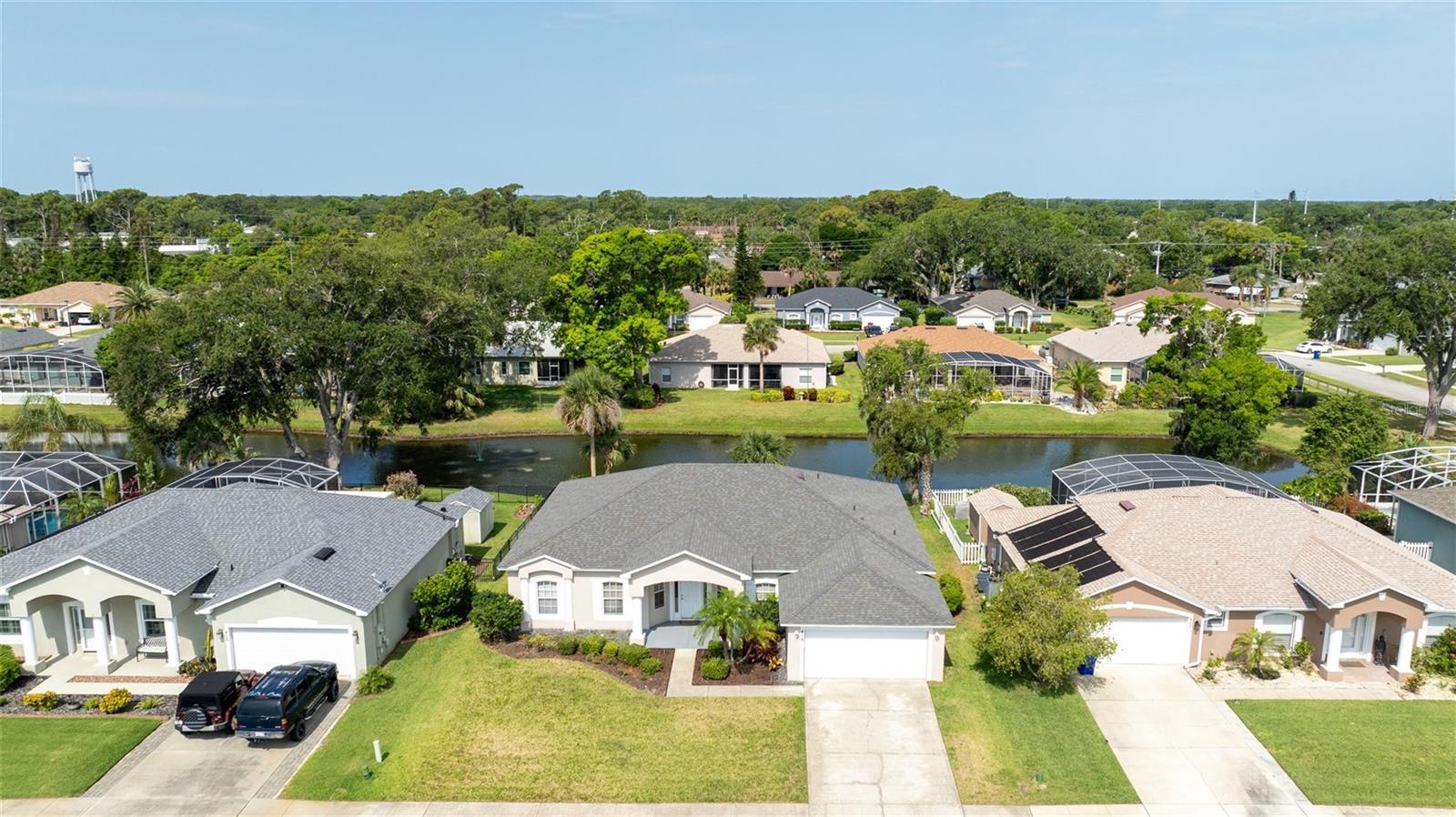 Image 2 of 43 For 404 Central Mariners Drive