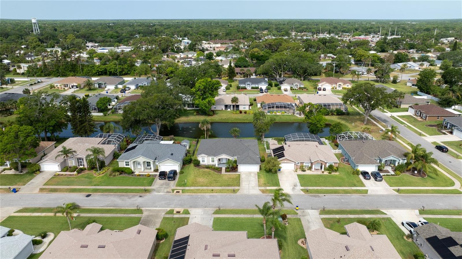 Image 3 of 43 For 404 Central Mariners Drive