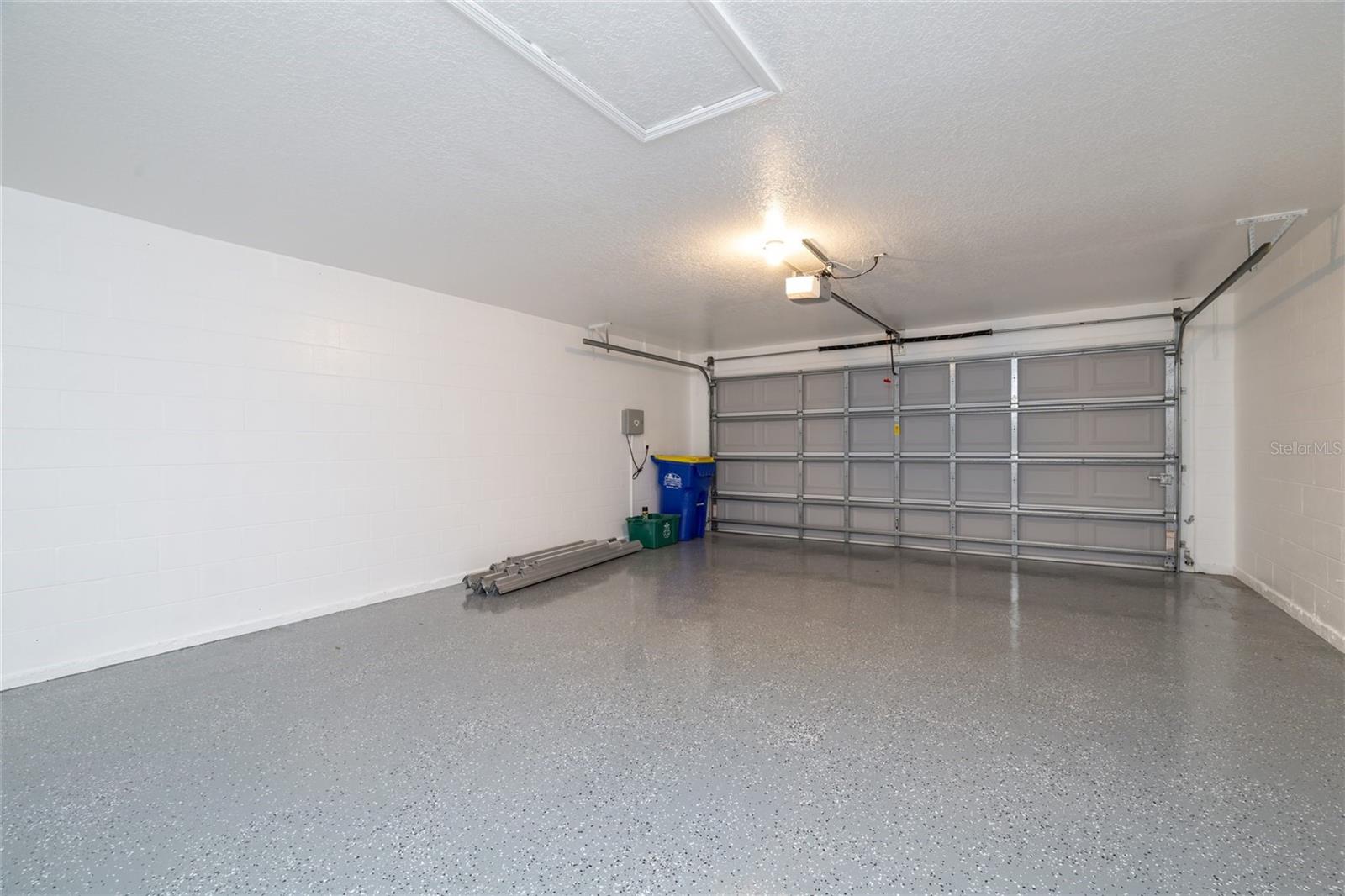 Image 39 of 43 For 404 Central Mariners Drive