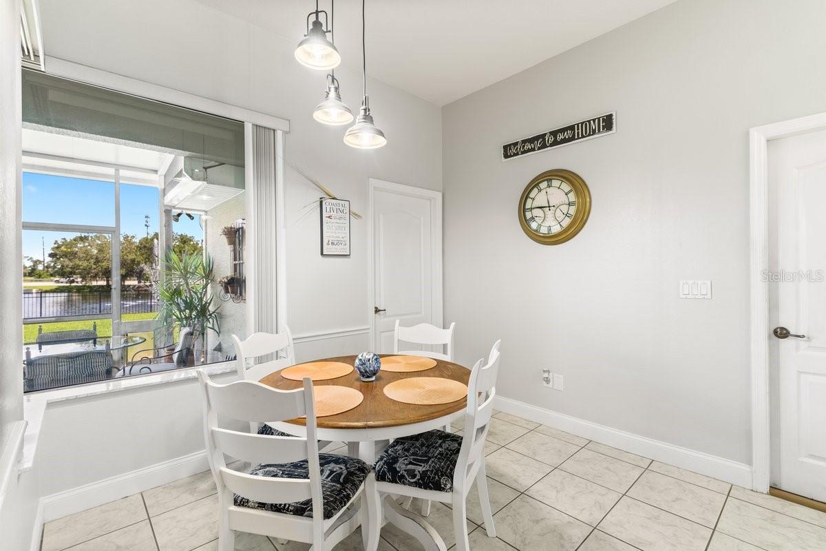Image 32 of 44 For 637 Marisol Drive