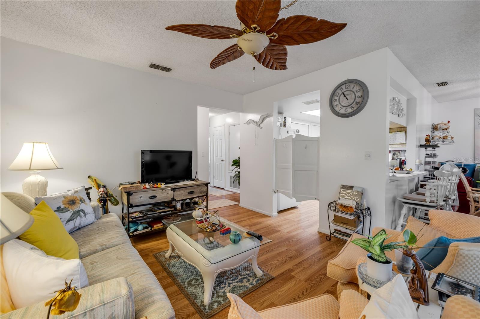 Image 13 of 25 For 412 Banana Cay Drive A