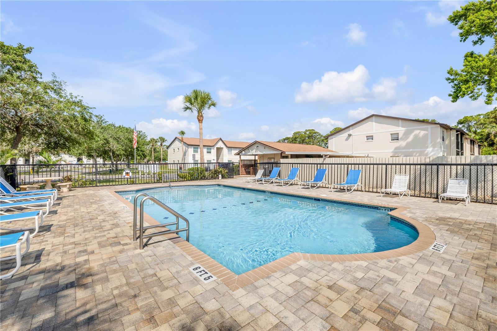 Image 22 of 25 For 412 Banana Cay Drive A